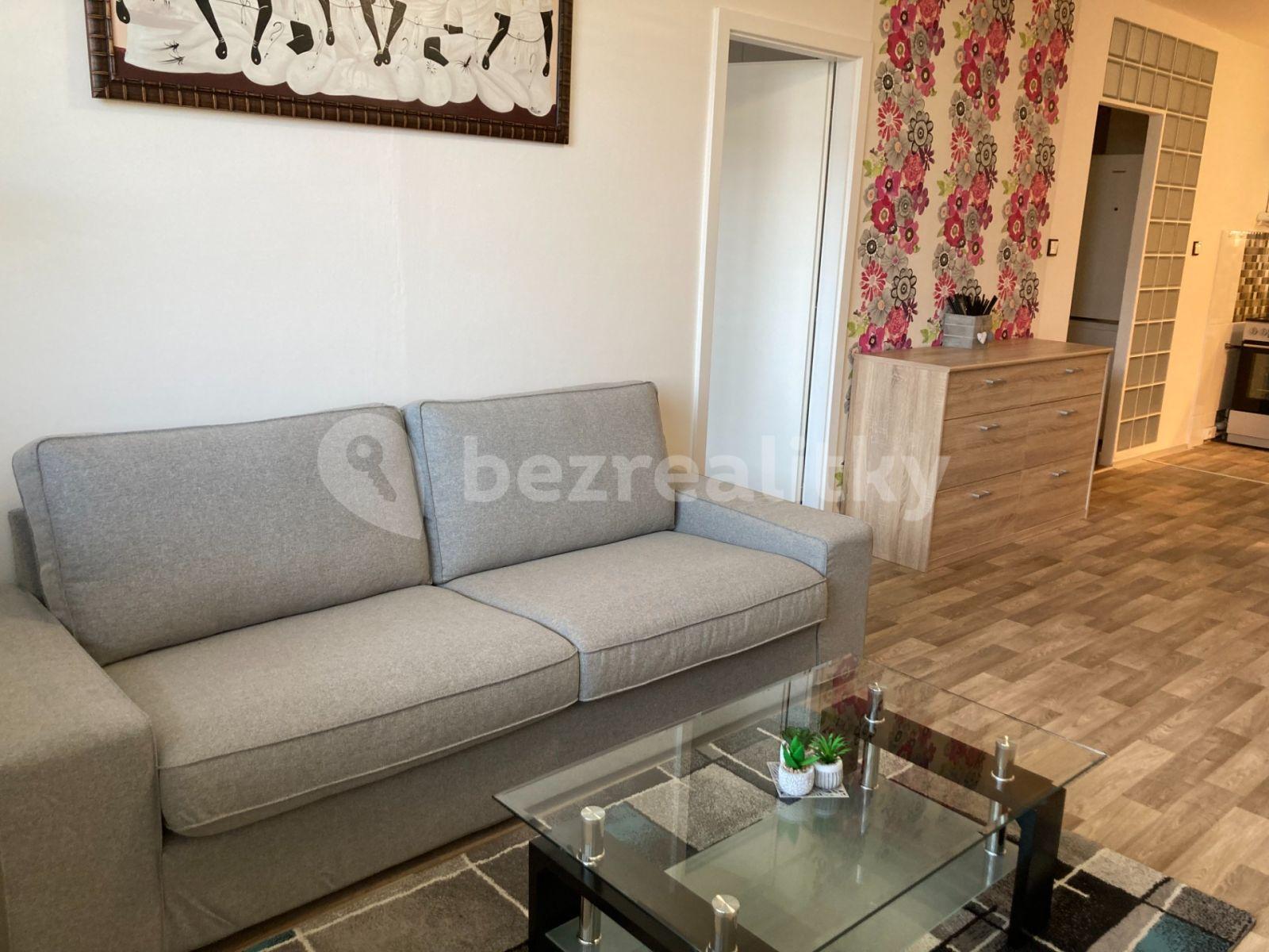 Pronájem bytu 3+kk 66 m², Kukelská, Praha, Praha