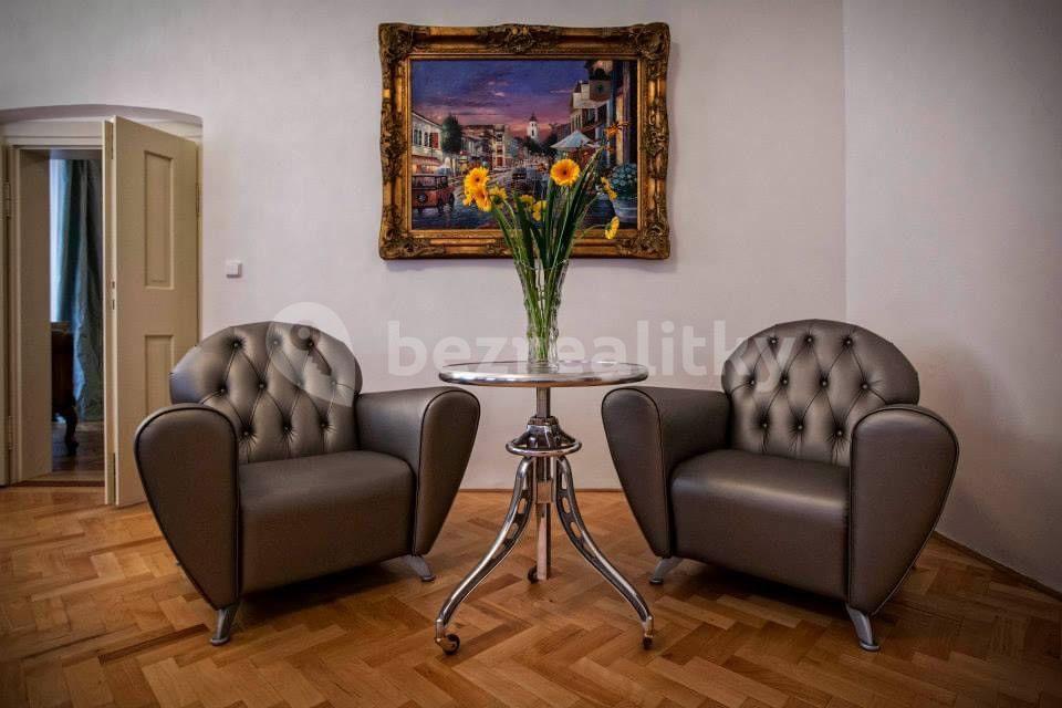 Pronájem bytu 3+1 130 m², Michalská, Praha, Praha