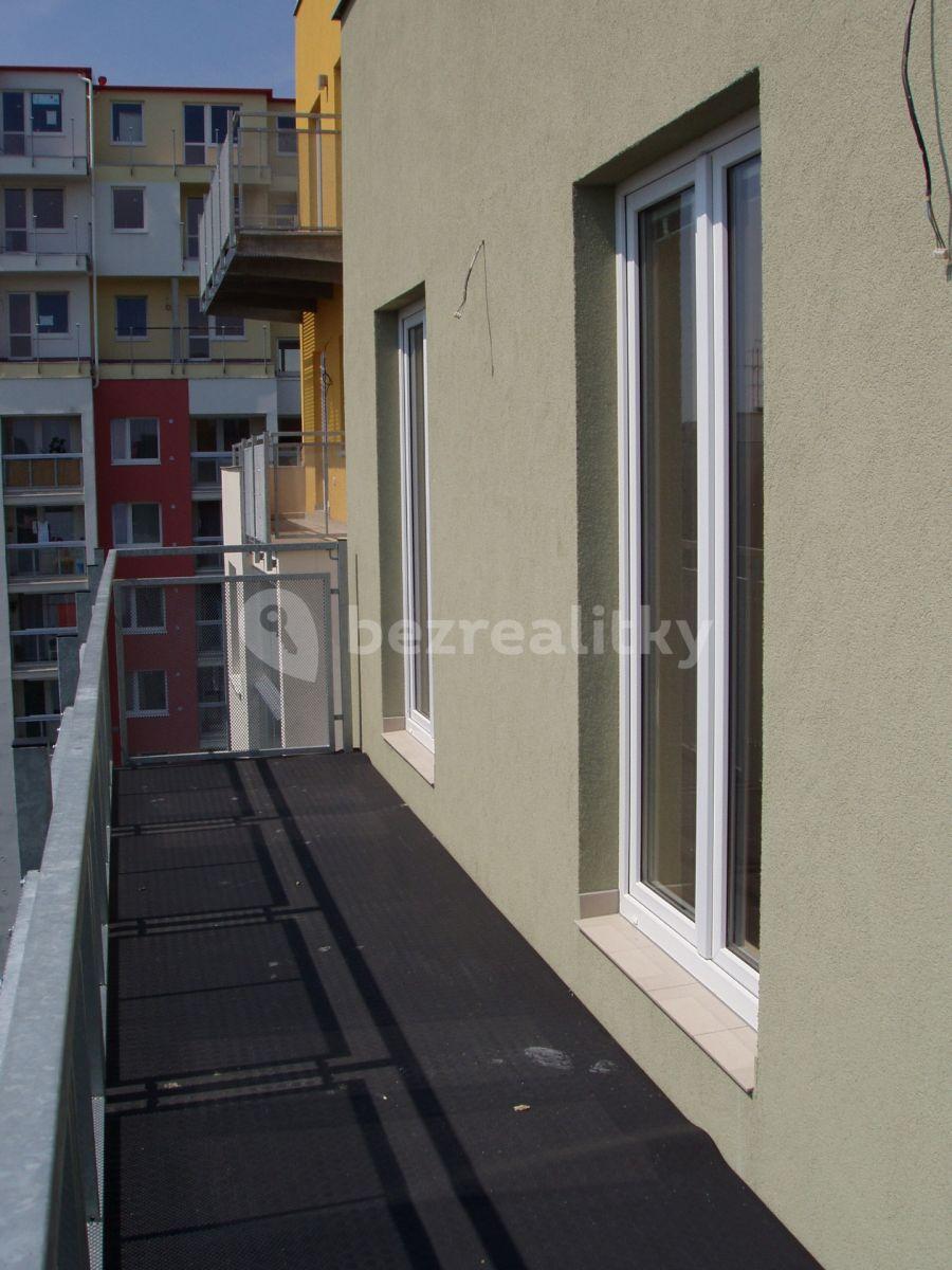 Pronájem bytu 2+kk 64 m², Pospíchalova, Praha, Praha