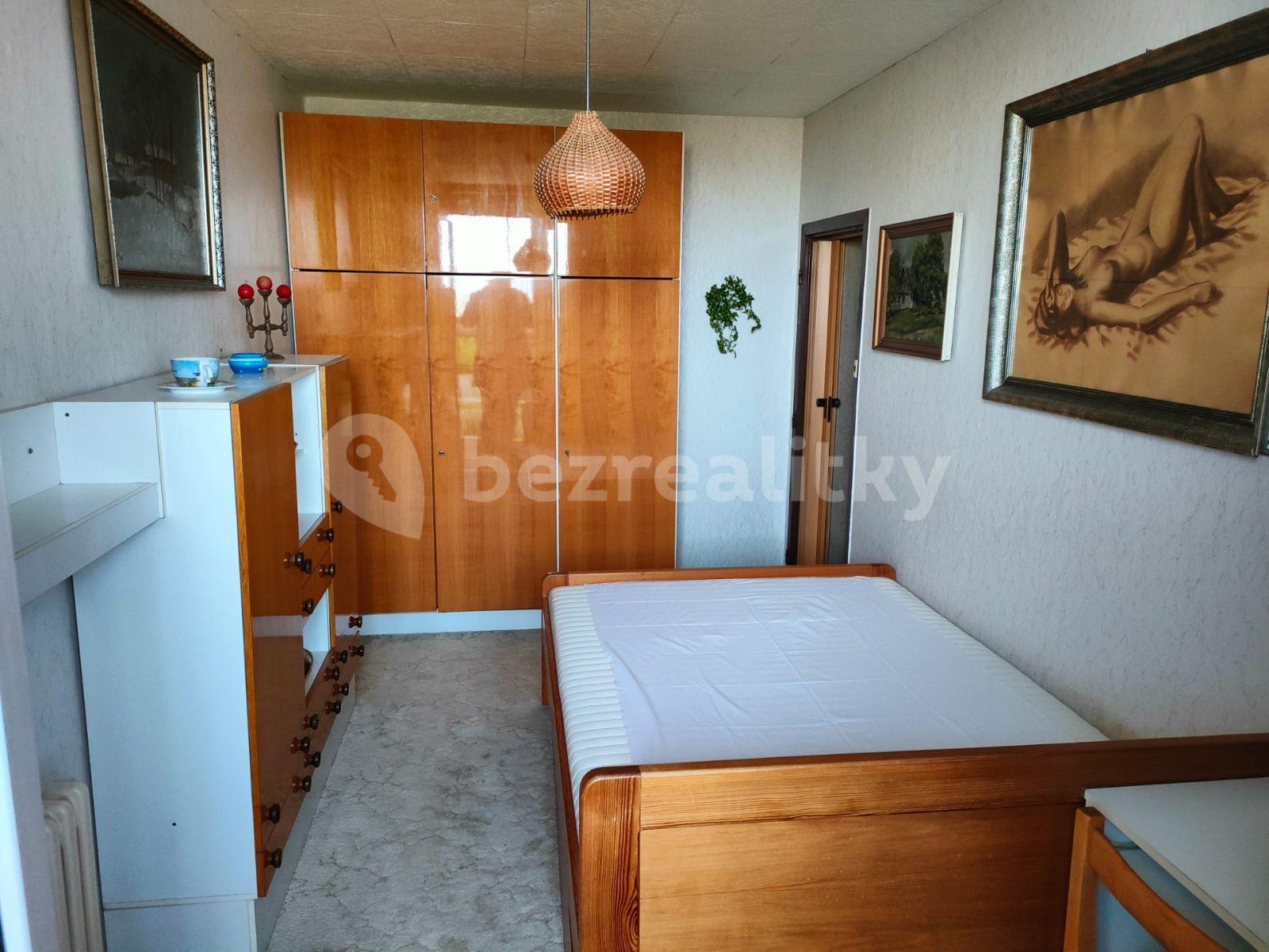 Pronájem bytu 2+kk 44 m², Majerského, Praha, Praha