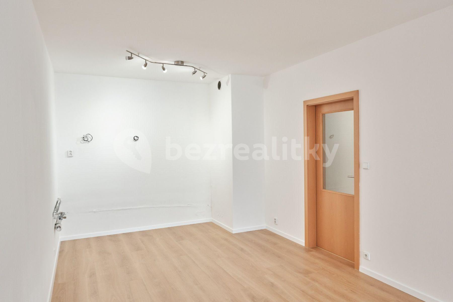 Prodej bytu 2+kk 83 m², Na Maninách, Praha, Praha