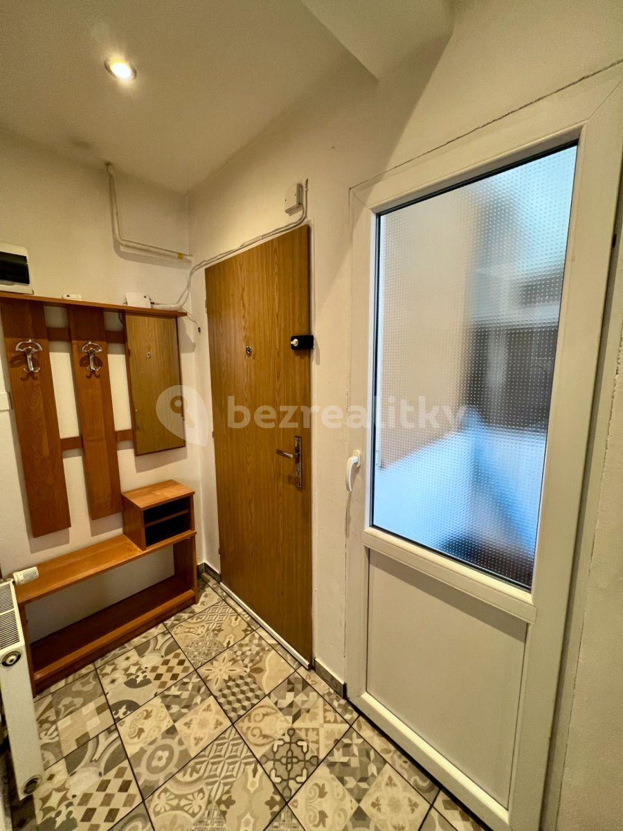 Pronájem bytu 2+kk 45 m², Pivovarnická, Praha, Praha