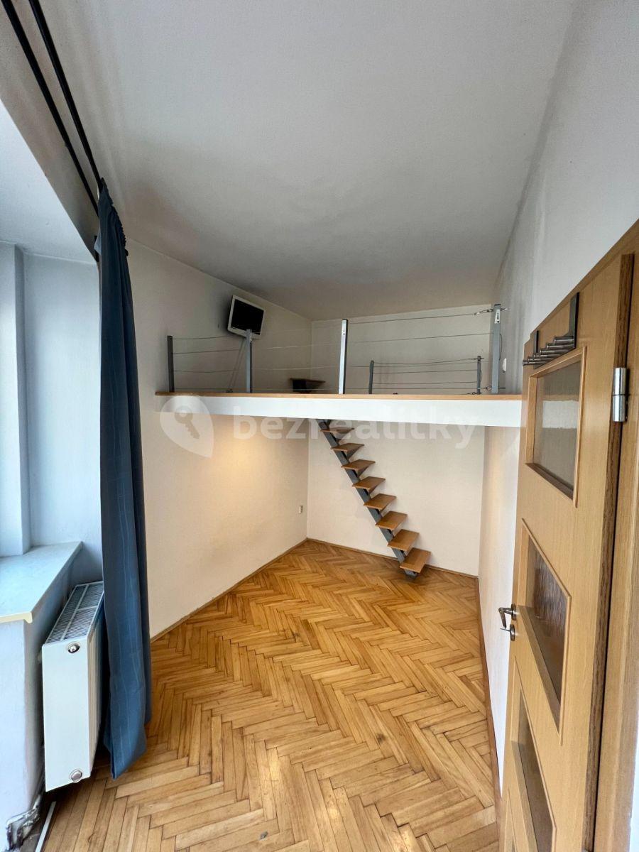 Pronájem bytu 2+kk 45 m², Pivovarnická, Praha, Praha