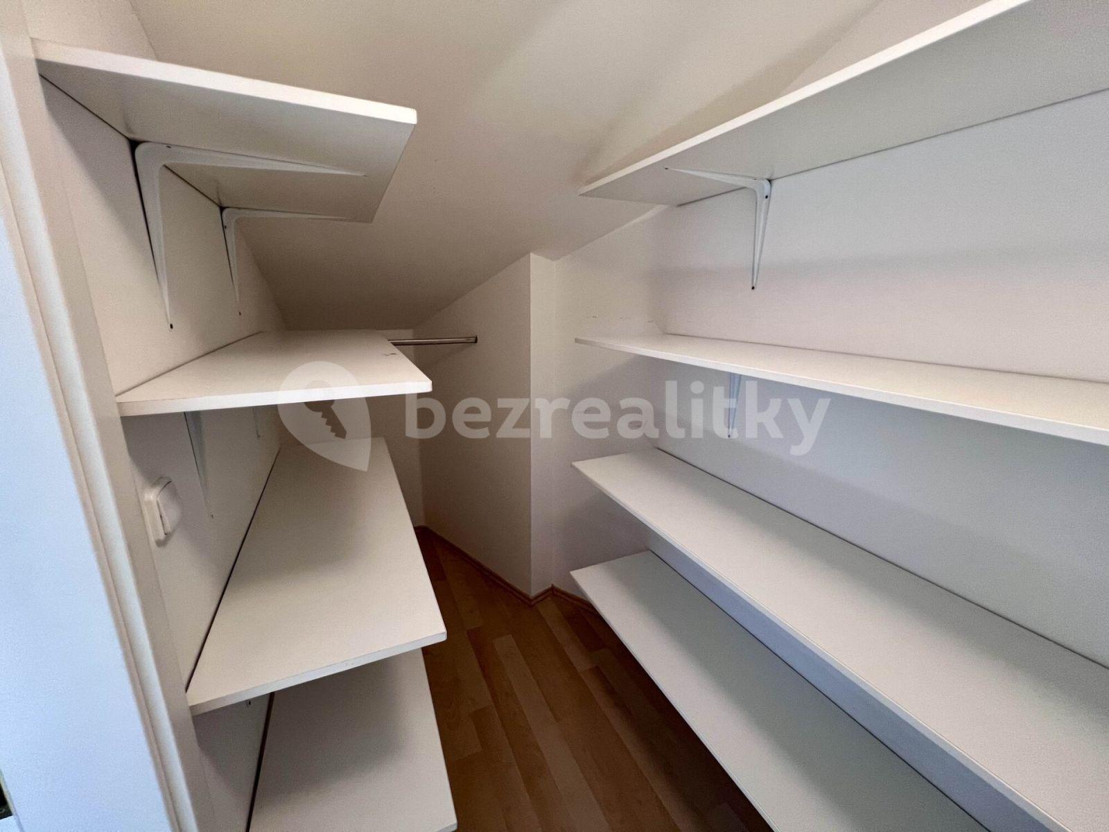 Prodej bytu 116 m², Vysočanské náměstí, Praha, Praha