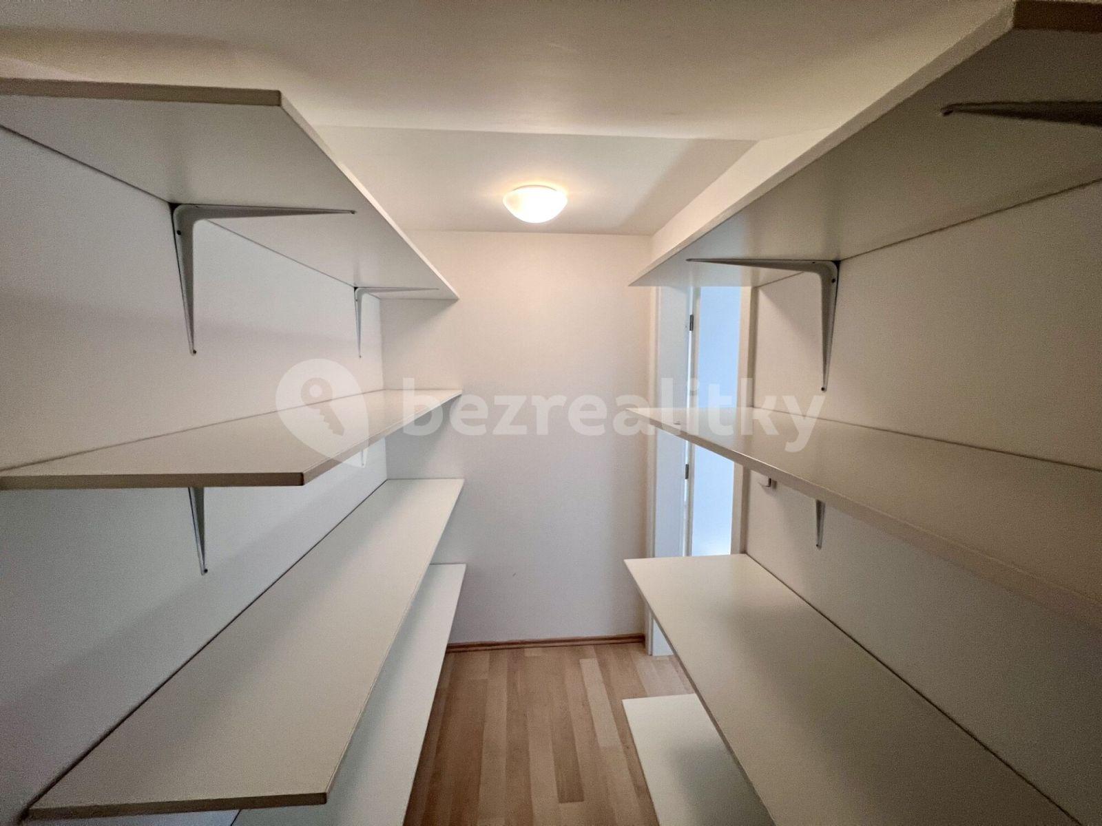 Prodej bytu 116 m², Vysočanské náměstí, Praha, Praha