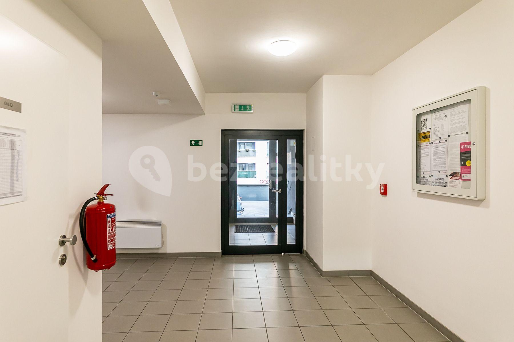 Prodej bytu 1+kk 34 m², Oty Bubeníčka, Praha, Praha