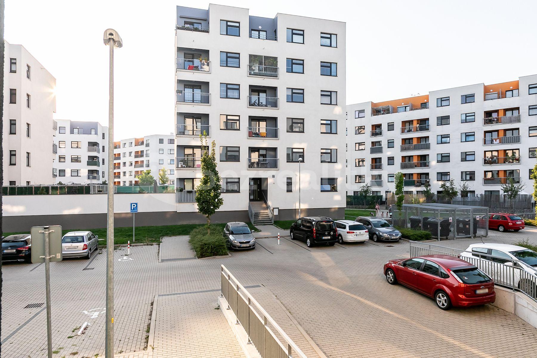 Prodej bytu 1+kk 34 m², Oty Bubeníčka, Praha, Praha