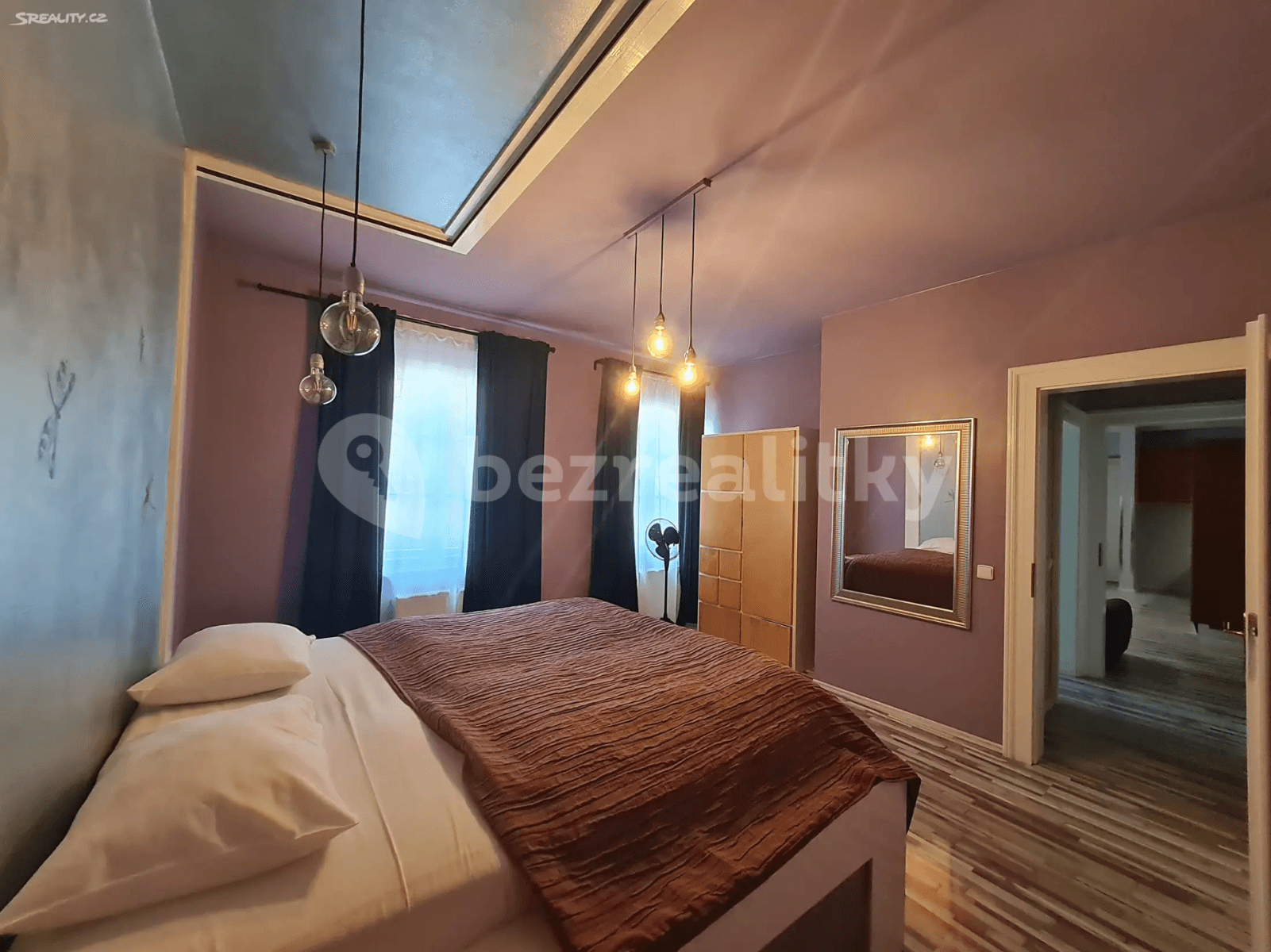 Pronájem bytu 2+kk 52 m², Truhlářská, Praha, Praha