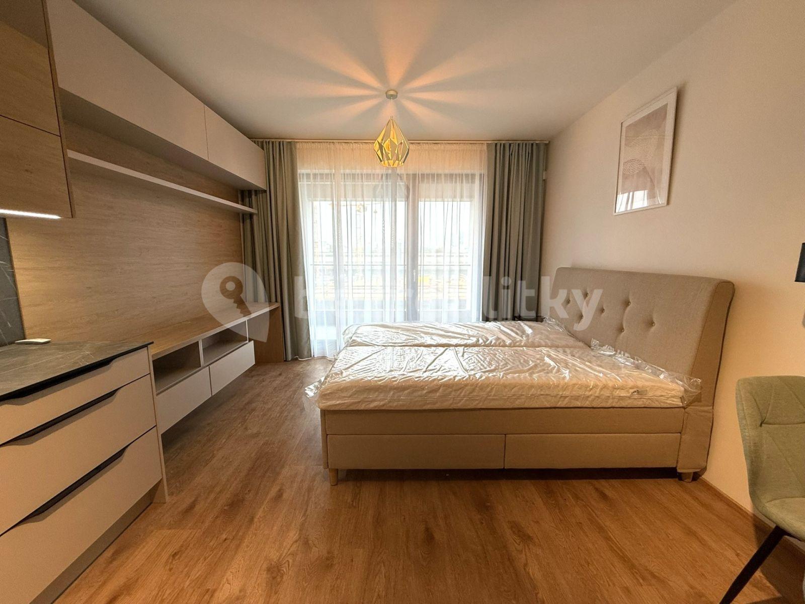 Pronájem bytu 1+kk 30 m², Tetauerova, Praha, Praha