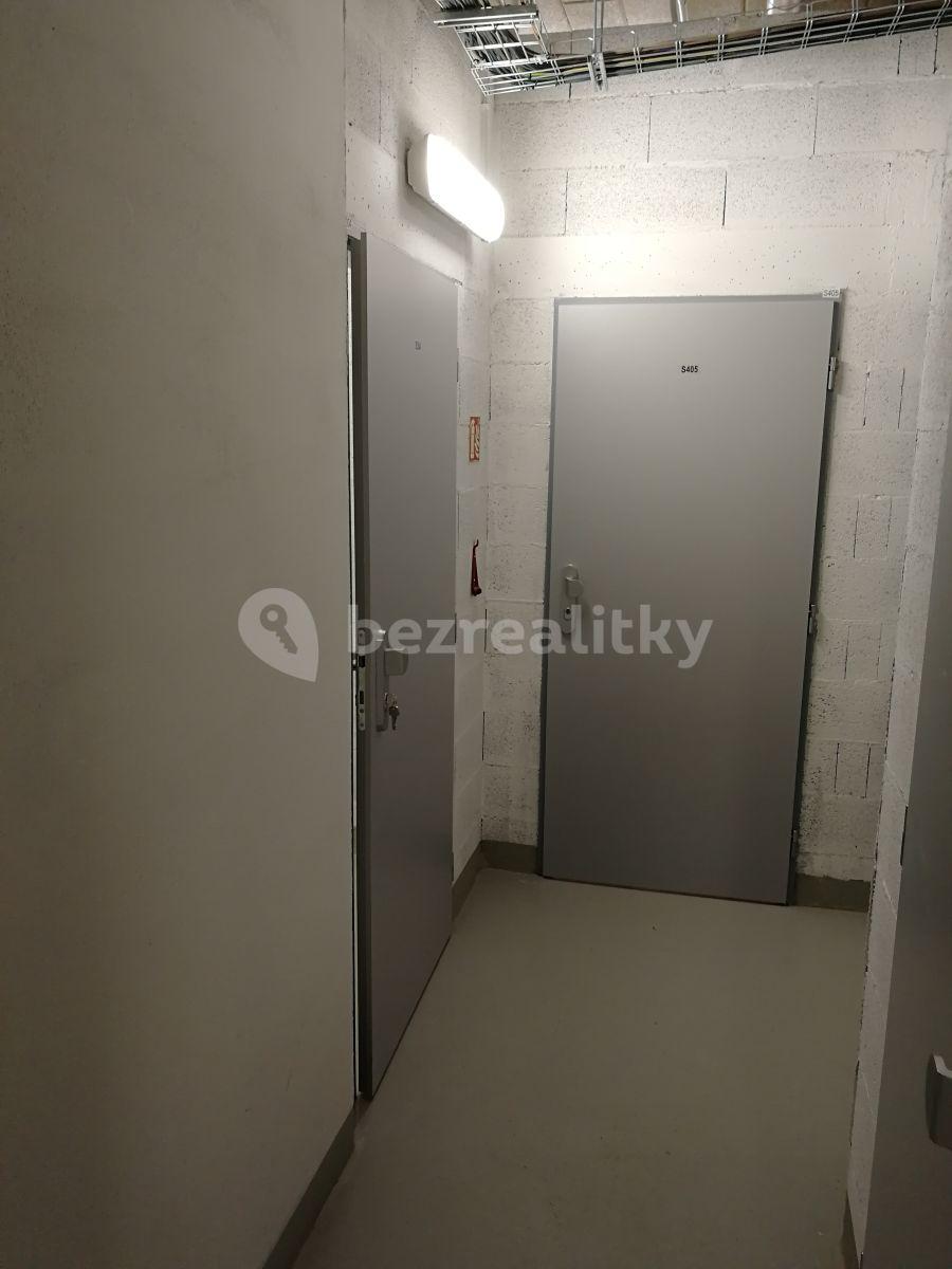 Pronájem bytu 1+kk 34 m², Františka Diviše, Praha, Praha