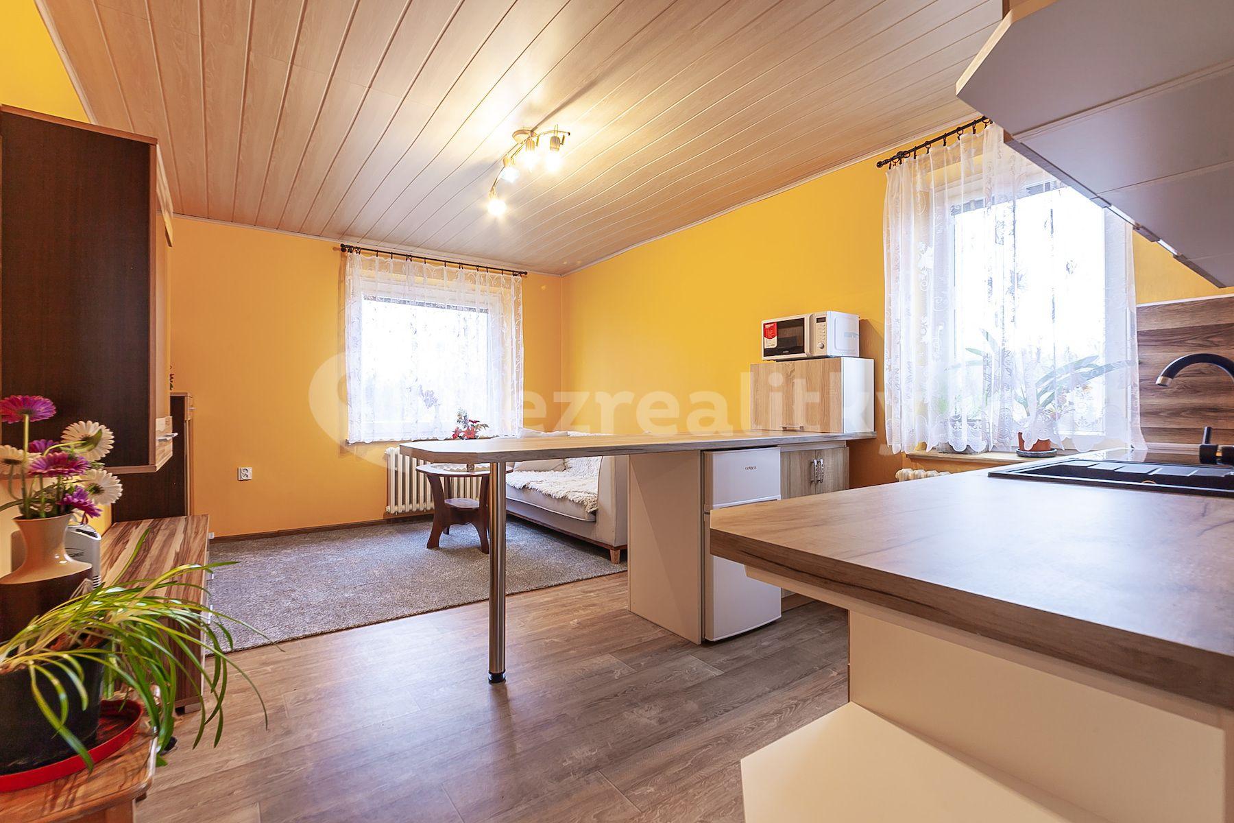 Prodej domu 160 m², pozemek 1.168 m², Nová Ves nad Nisou, Nová Ves nad Nisou, Liberecký kraj