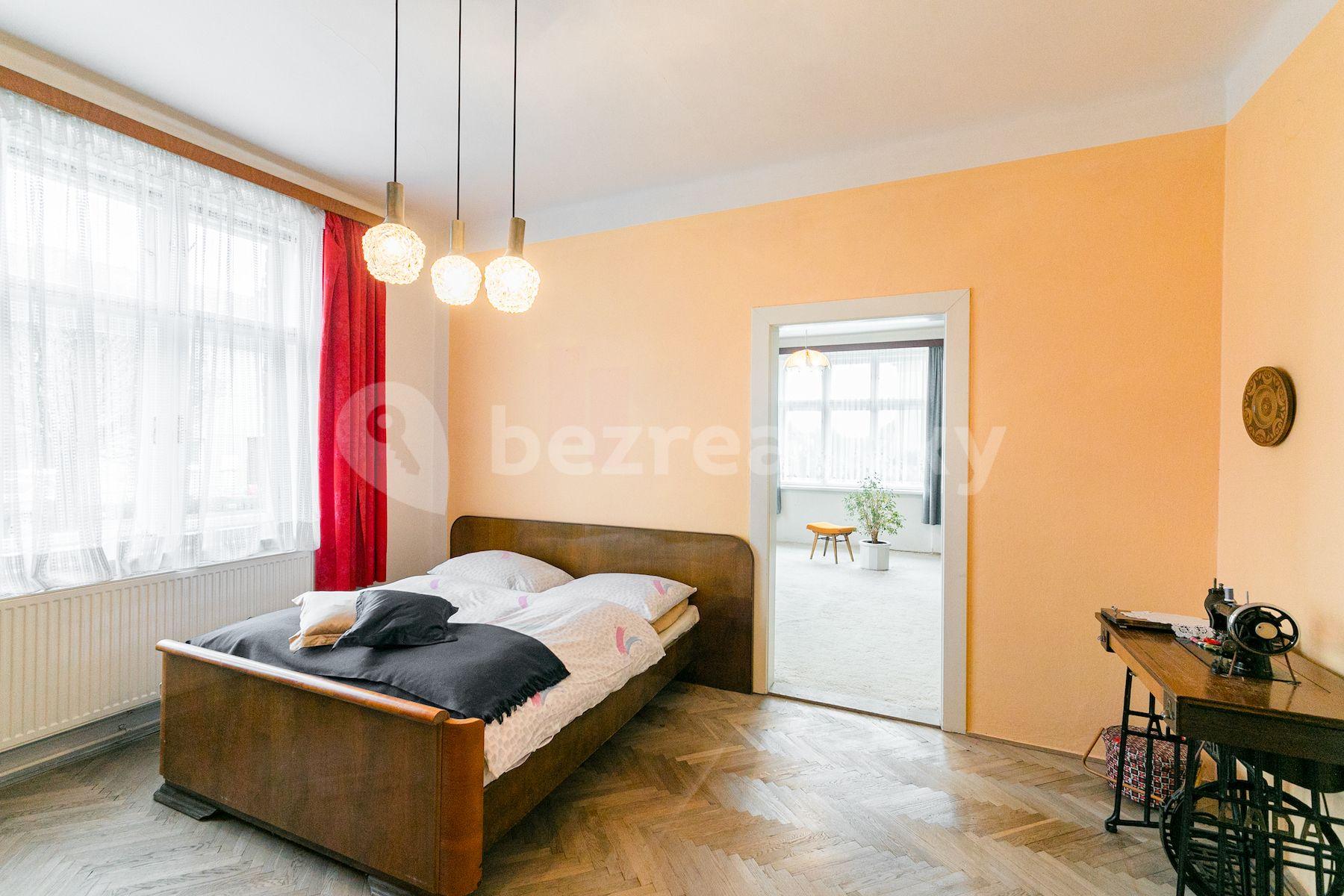 Prodej domu 180 m², pozemek 1.880 m², Hněvotín, Hněvotín, Olomoucký kraj