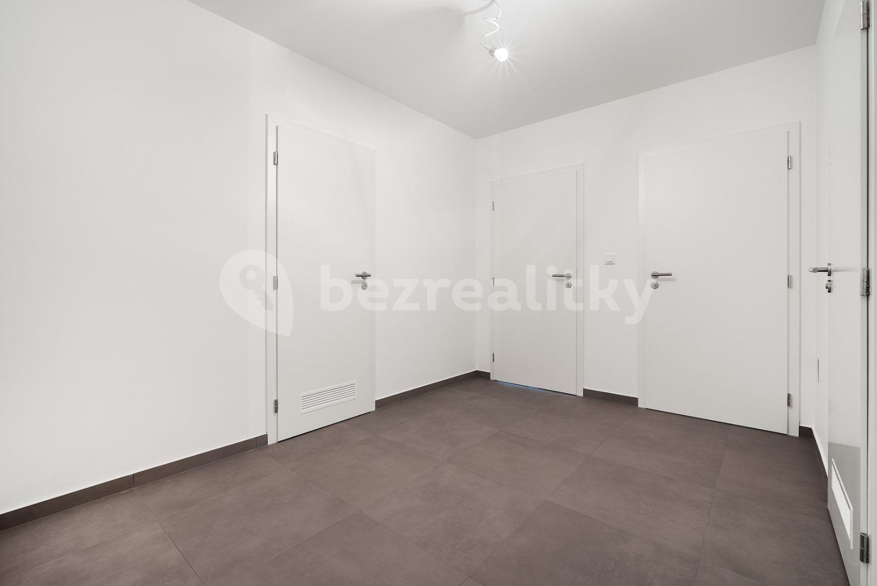 Prodej bytu 4+kk 120 m², Viktora Olivy, Nové Strašecí, Středočeský kraj