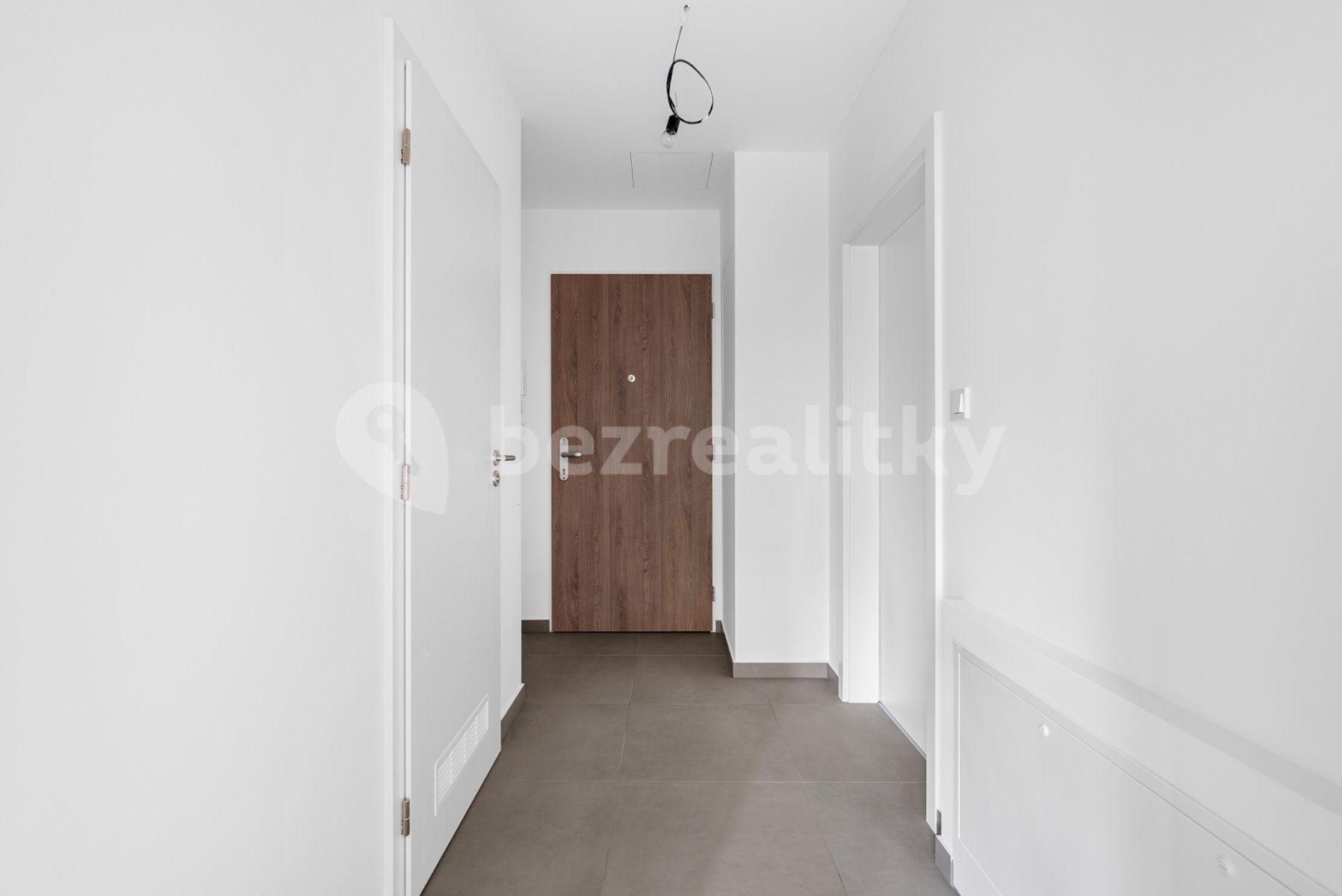 Prodej bytu 2+kk 44 m², Viktora Olivy, Nové Strašecí, Středočeský kraj