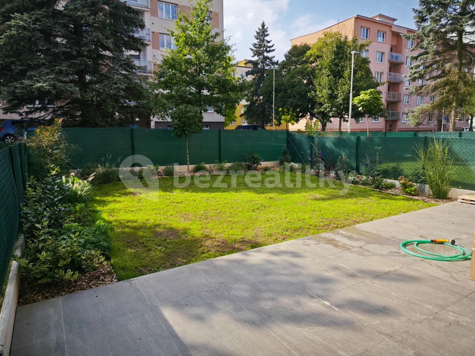 Prodej bytu 2+kk 44 m², Viktora Olivy, Nové Strašecí, Středočeský kraj