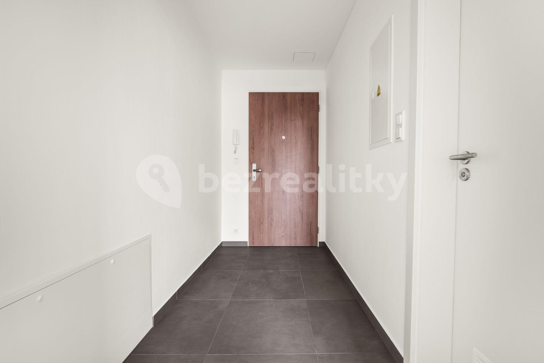 Prodej bytu 2+kk 47 m², Viktora Olivy, Nové Strašecí, Středočeský kraj