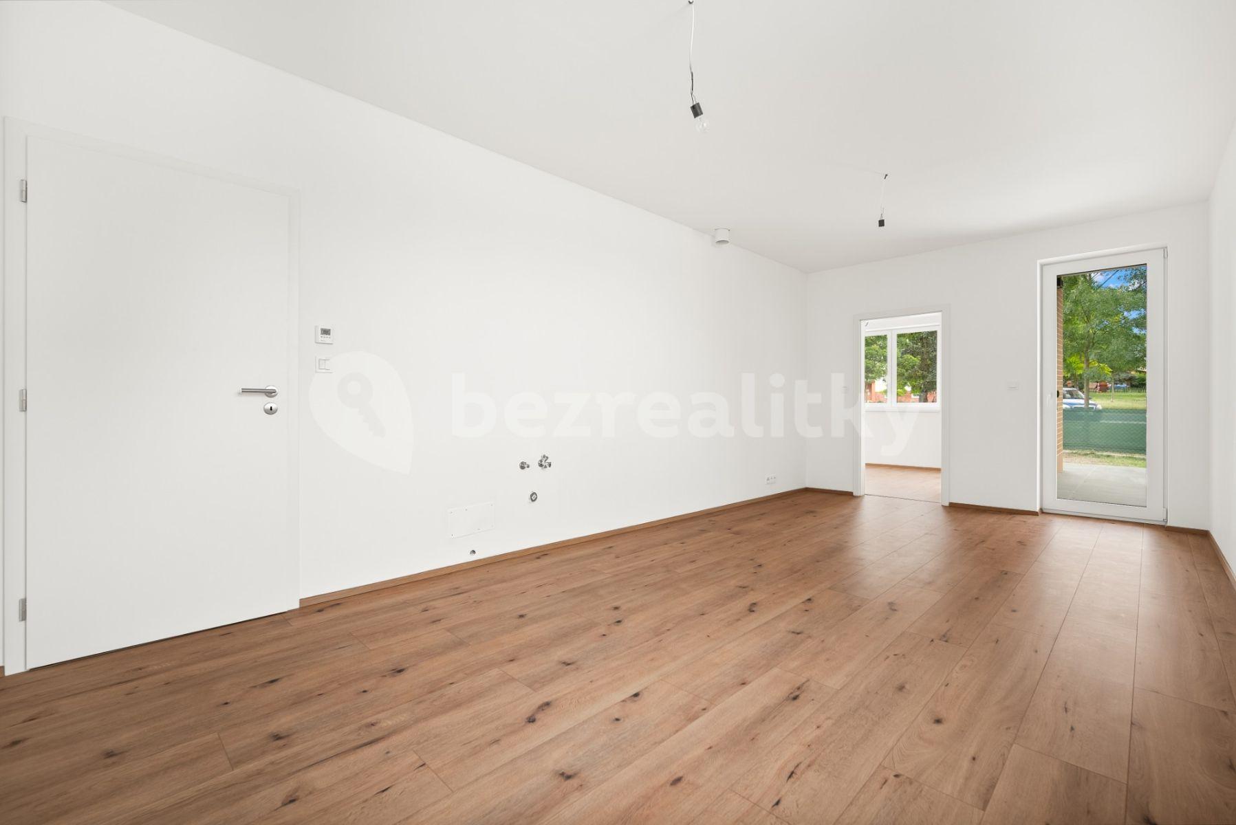 Prodej bytu 2+kk 47 m², Viktora Olivy, Nové Strašecí, Středočeský kraj