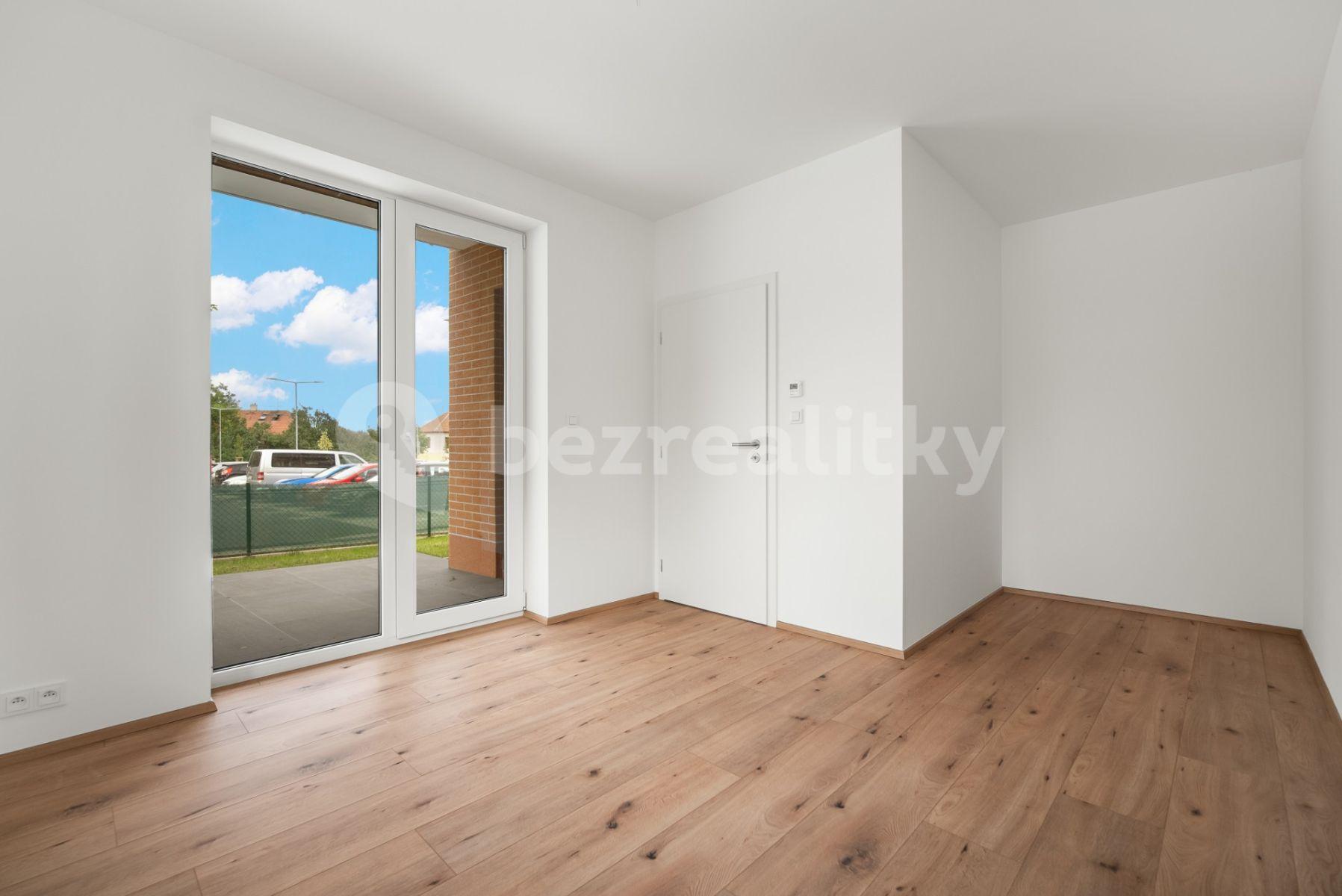 Prodej bytu 2+kk 47 m², Viktora Olivy, Nové Strašecí, Středočeský kraj