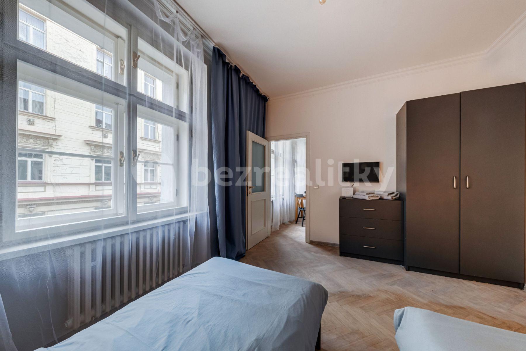 Pronájem bytu 1+1 33 m², Víta Nejedlého, Praha, Praha