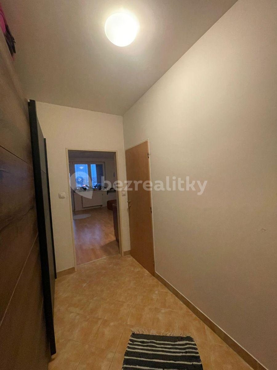 Pronájem bytu 1+kk 39 m², Podkovářská, Praha, Praha