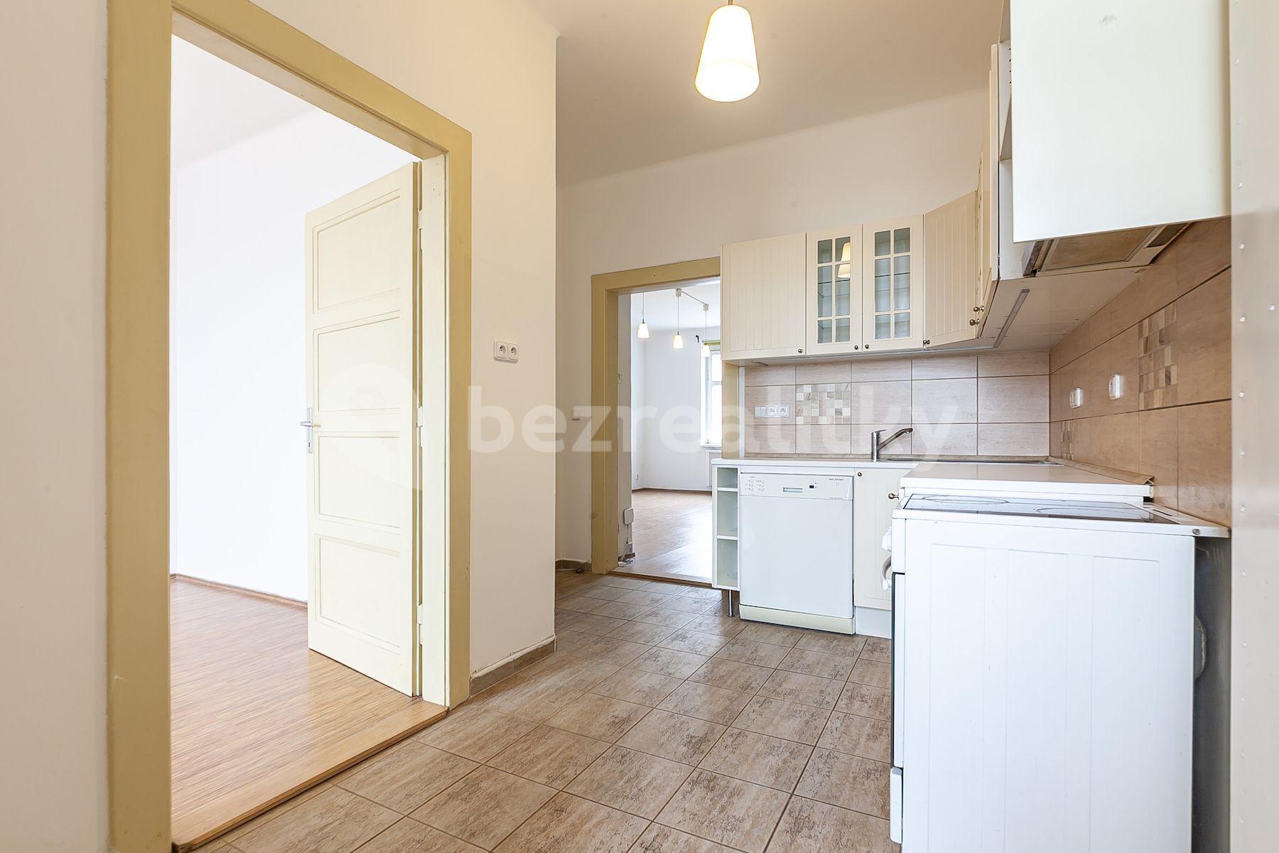 Prodej bytu 2+kk 54 m², 5. května, Praha, Praha