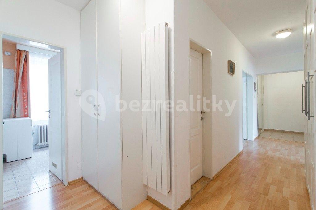 Pronájem bytu 3+1 90 m², Česká, Praha, Praha