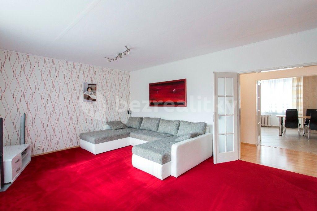 Pronájem bytu 3+1 90 m², Česká, Praha, Praha