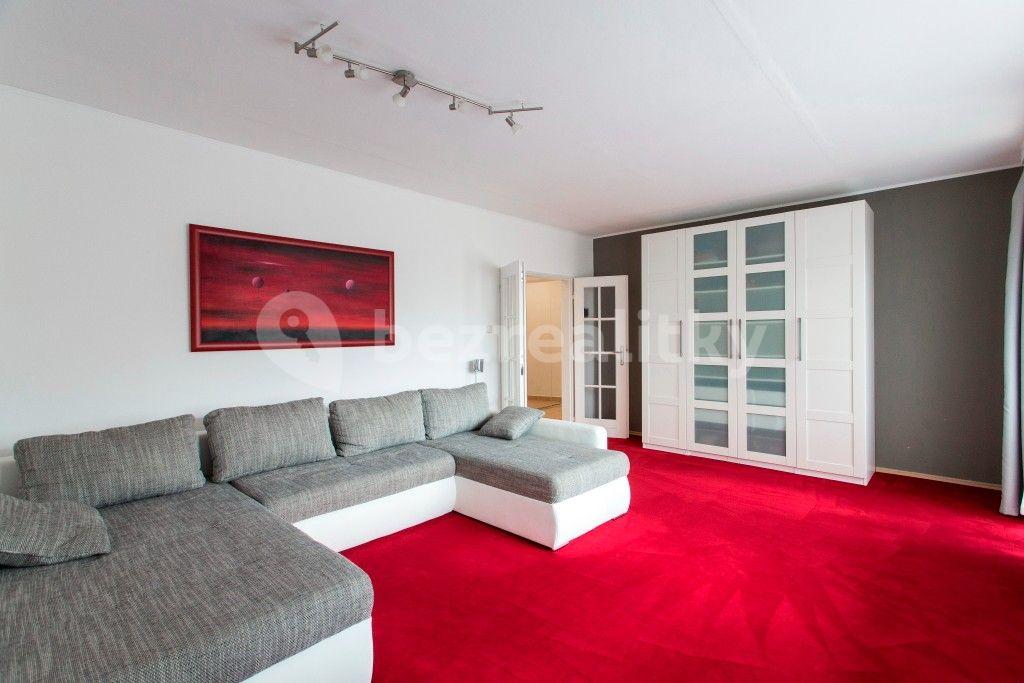 Pronájem bytu 3+1 90 m², Česká, Praha, Praha