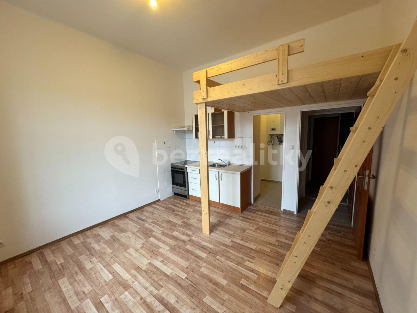 Pronájem bytu 1+kk 25 m², Koterovská, Plzeň, Plzeňský kraj