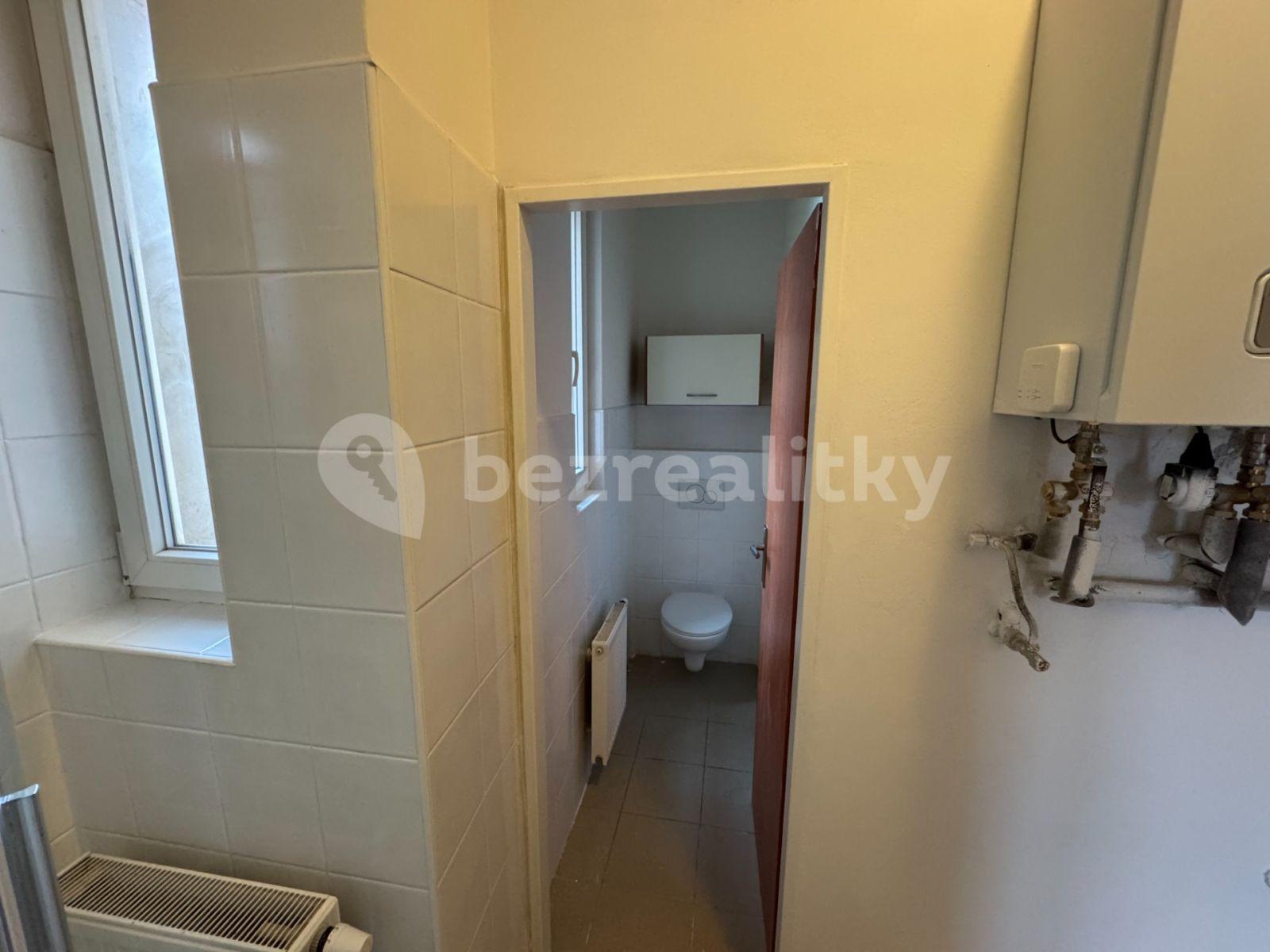 Pronájem bytu 1+kk 25 m², Koterovská, Plzeň, Plzeňský kraj