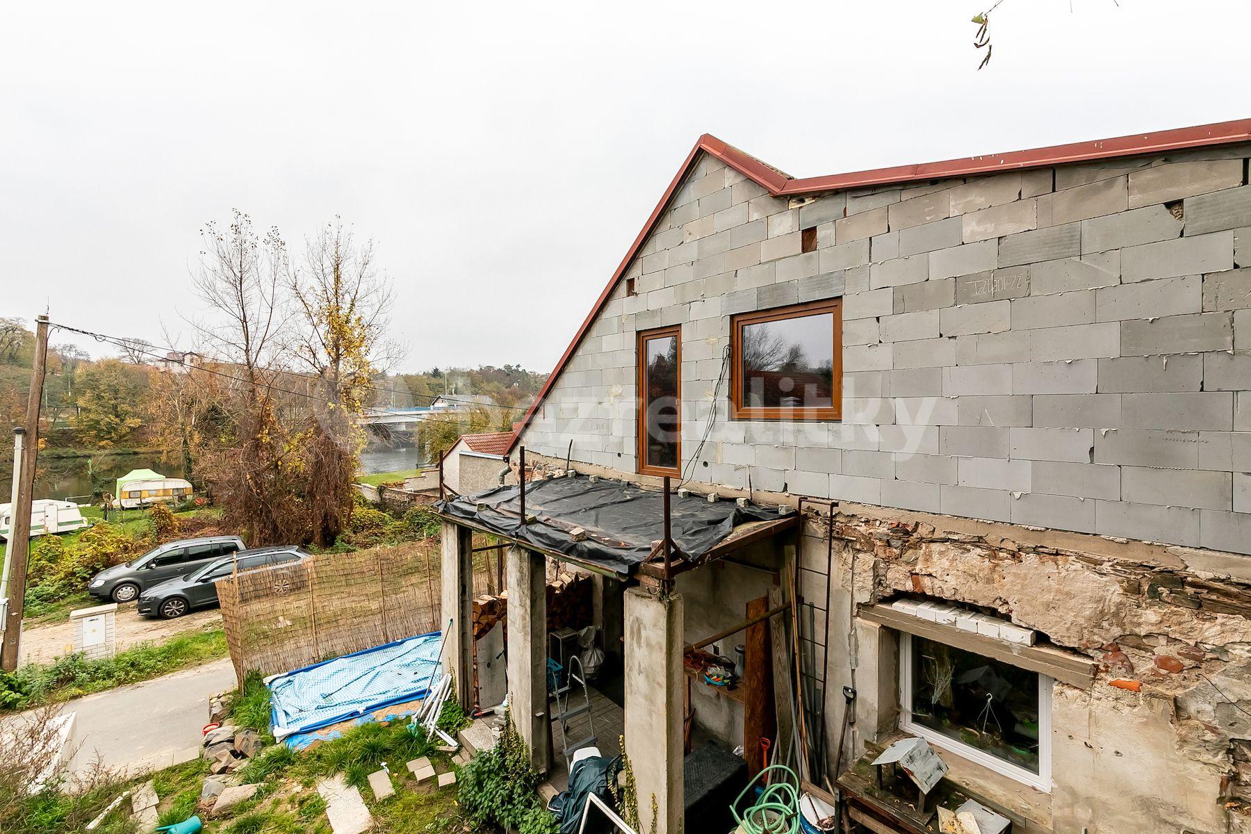 Prodej domu 80 m², pozemek 191 m², Pobřežní, Týnec nad Labem, Středočeský kraj