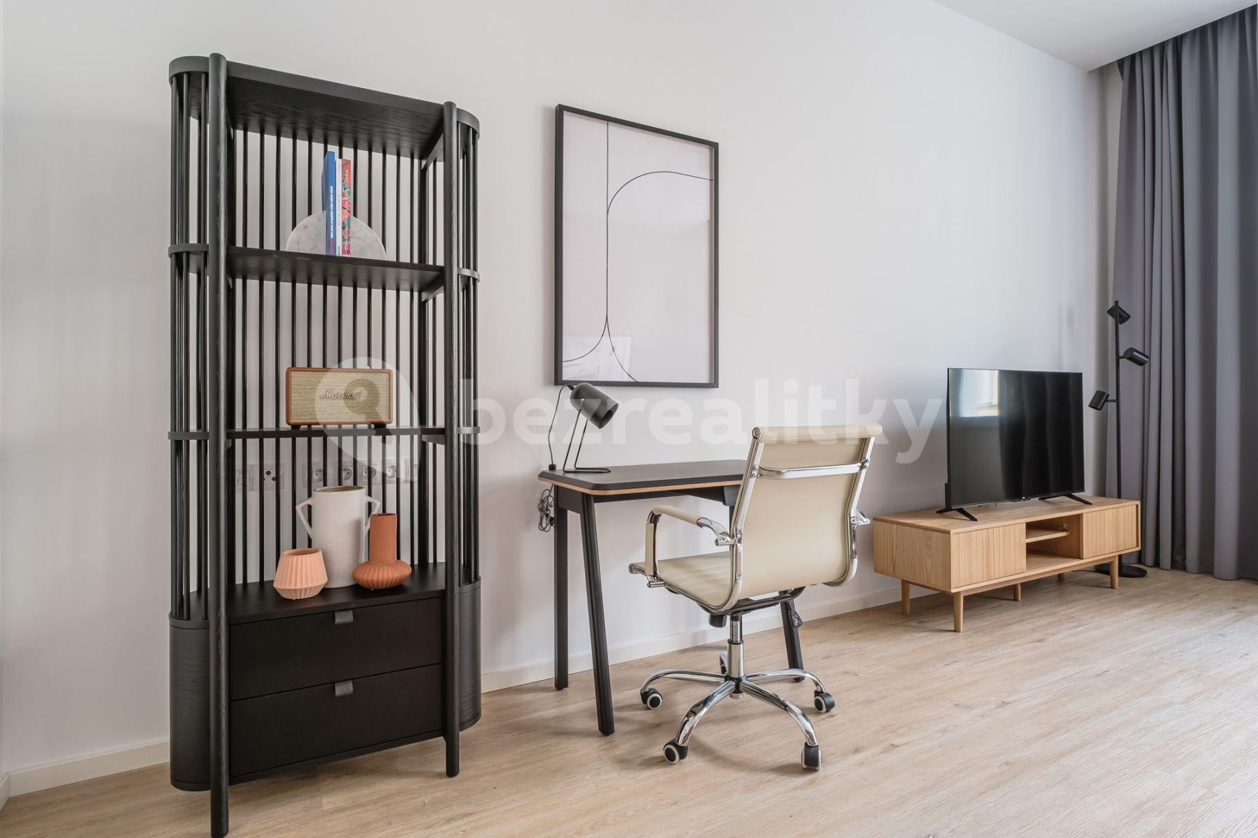 Pronájem bytu 3+kk 84 m², Chodská, Praha, Praha