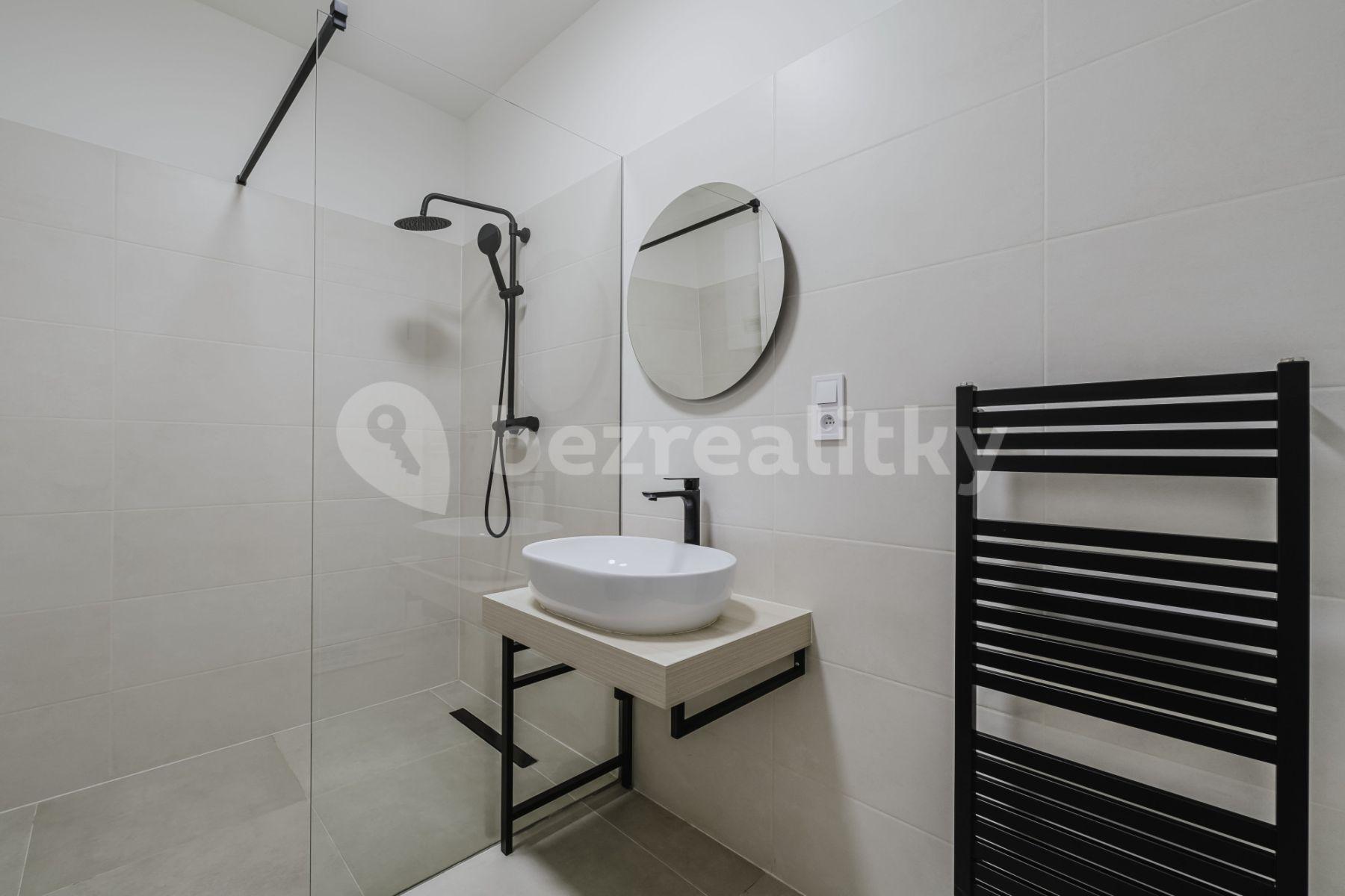 Pronájem bytu 2+1 47 m², Rostovská, Praha, Praha