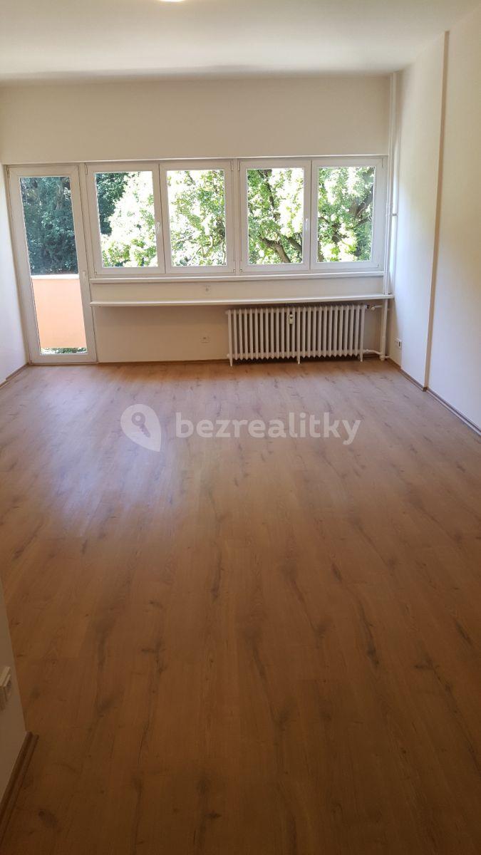 Pronájem bytu 1+kk 35 m², U Kavalírky, Praha, Praha