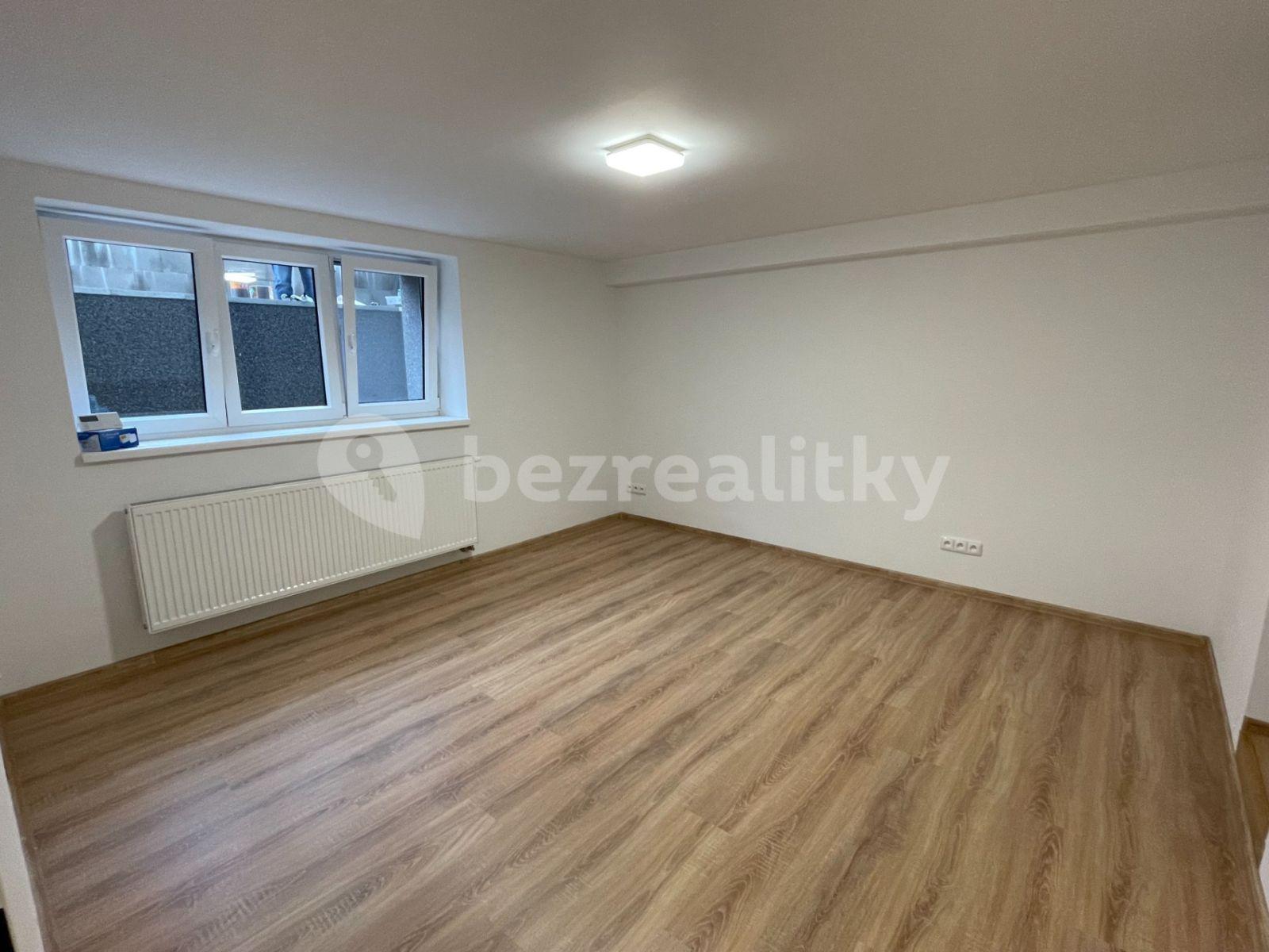 Pronájem bytu 2+kk 67 m², Novovysočanská, Praha, Praha