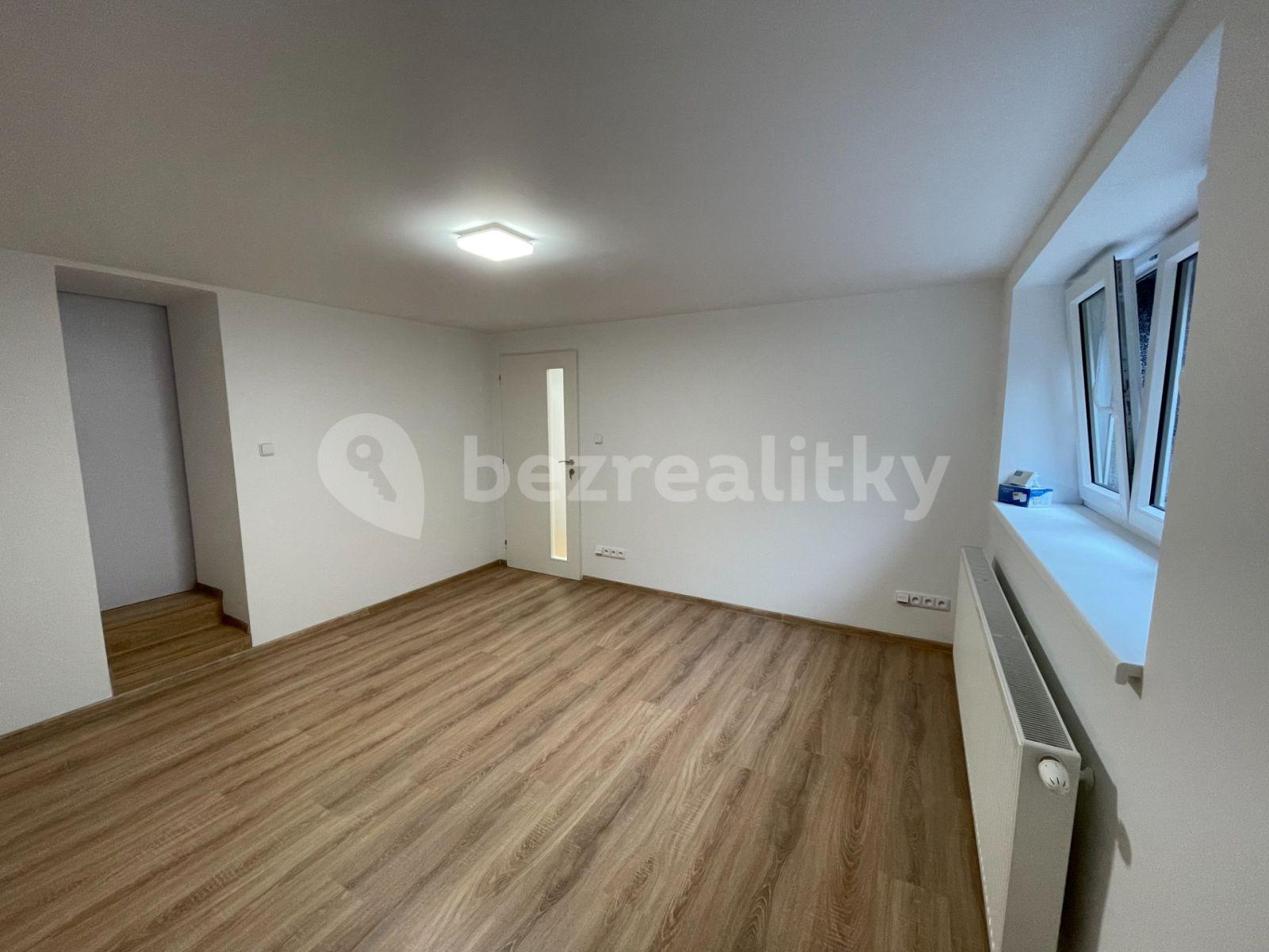 Pronájem bytu 2+kk 67 m², Novovysočanská, Praha, Praha