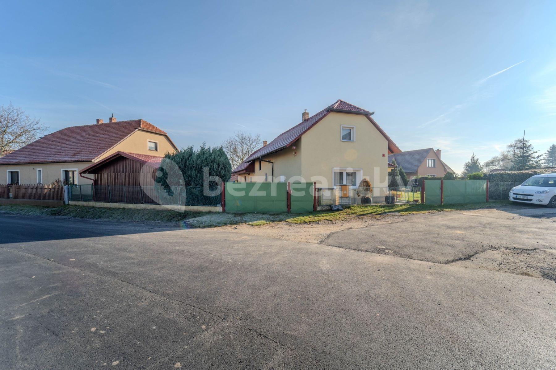 Prodej domu 173 m², pozemek 1.112 m², Vlačice, Středočeský kraj