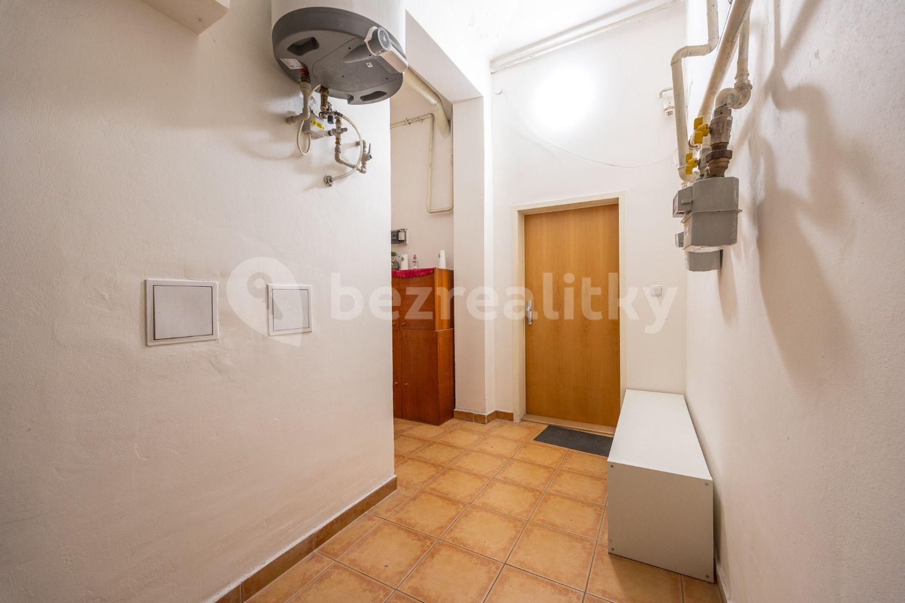 Prodej bytu 2+1 58 m², Na Celné, Praha, Praha