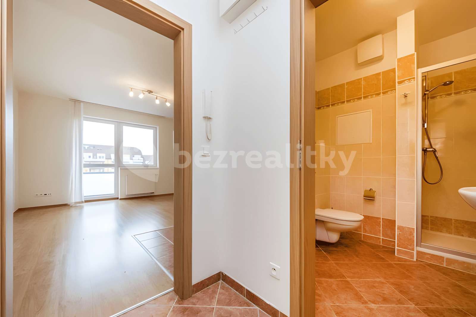 Prodej bytu 1+kk 28 m², Švihovská, Praha, Praha