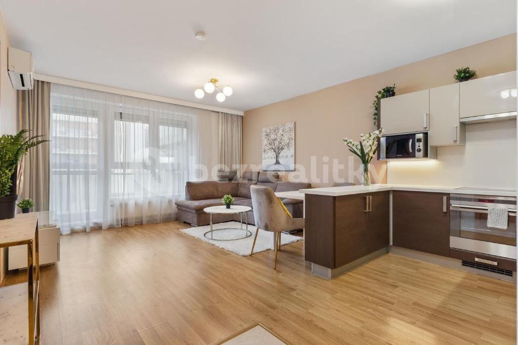 Pronájem bytu 2+1 61 m², Prešovská, Ružinov, Bratislavský kraj