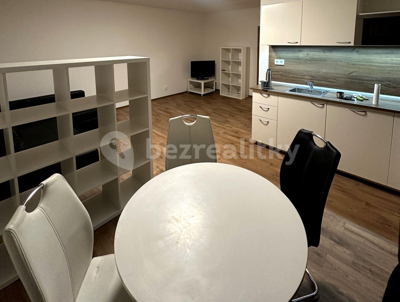 Prodej bytu 3+kk 71 m², Pražská, Slaný, Středočeský kraj