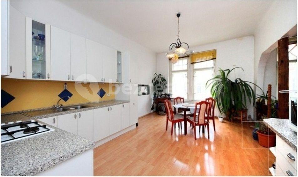 Pronájem bytu 4+kk 24 m², Lesnická, Praha, Praha