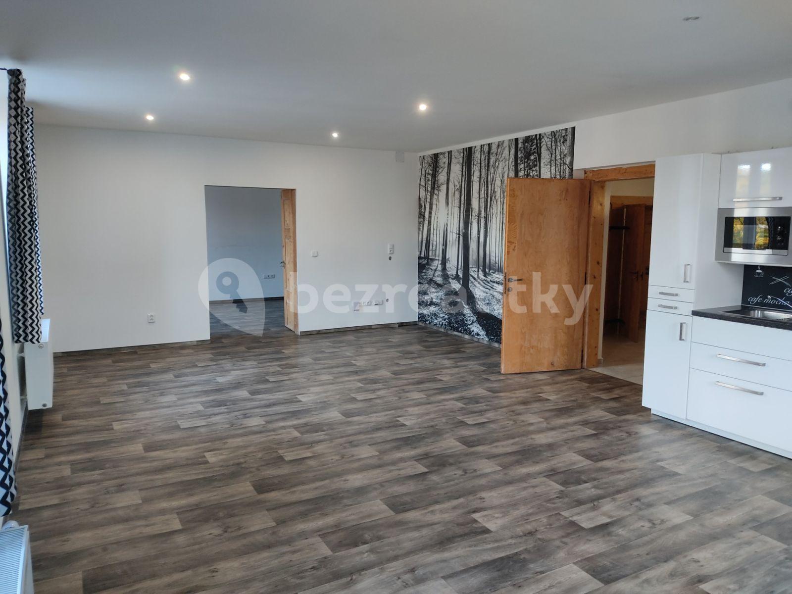 Pronájem bytu 2+kk 80 m², Komenského, Častolovice, Královéhradecký kraj