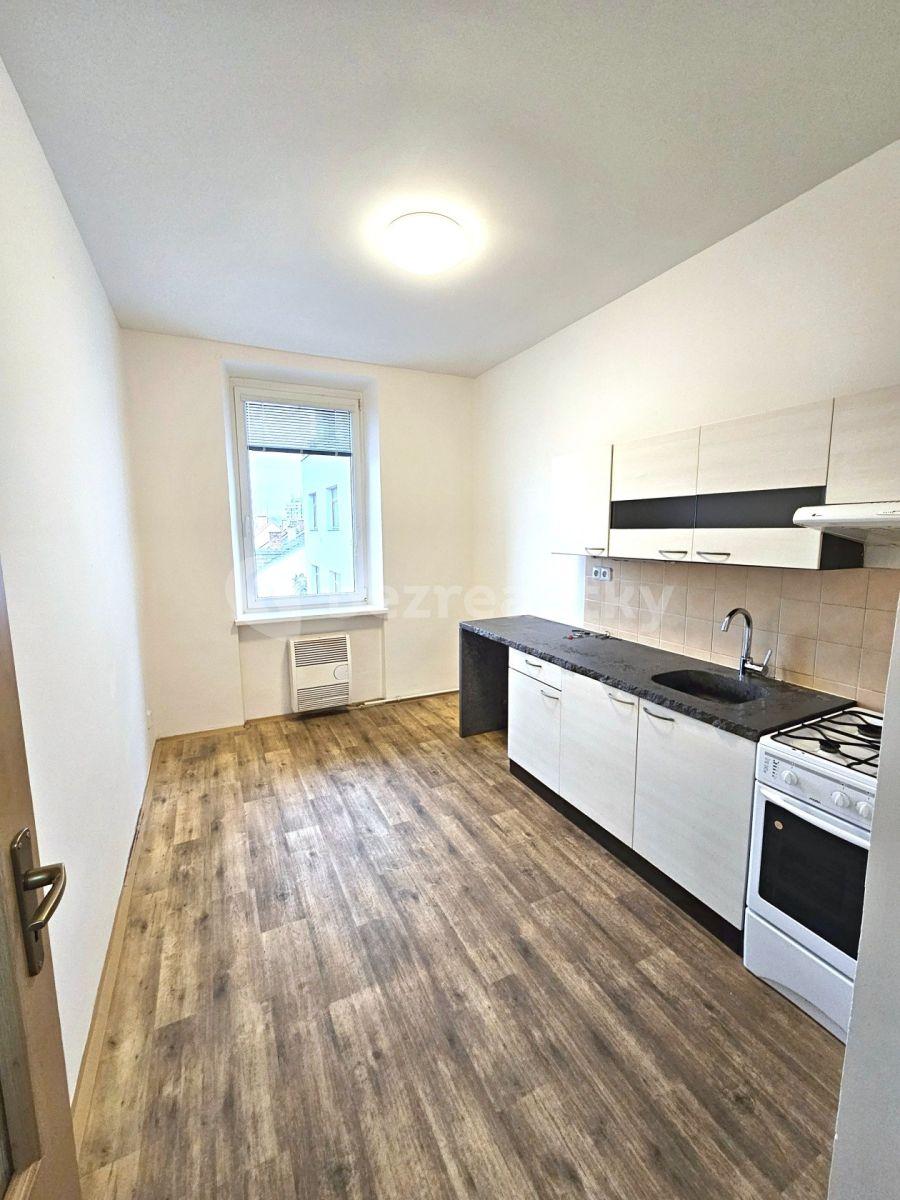 Pronájem bytu 1+1 40 m², Karáskovo náměstí, Brno, Jihomoravský kraj