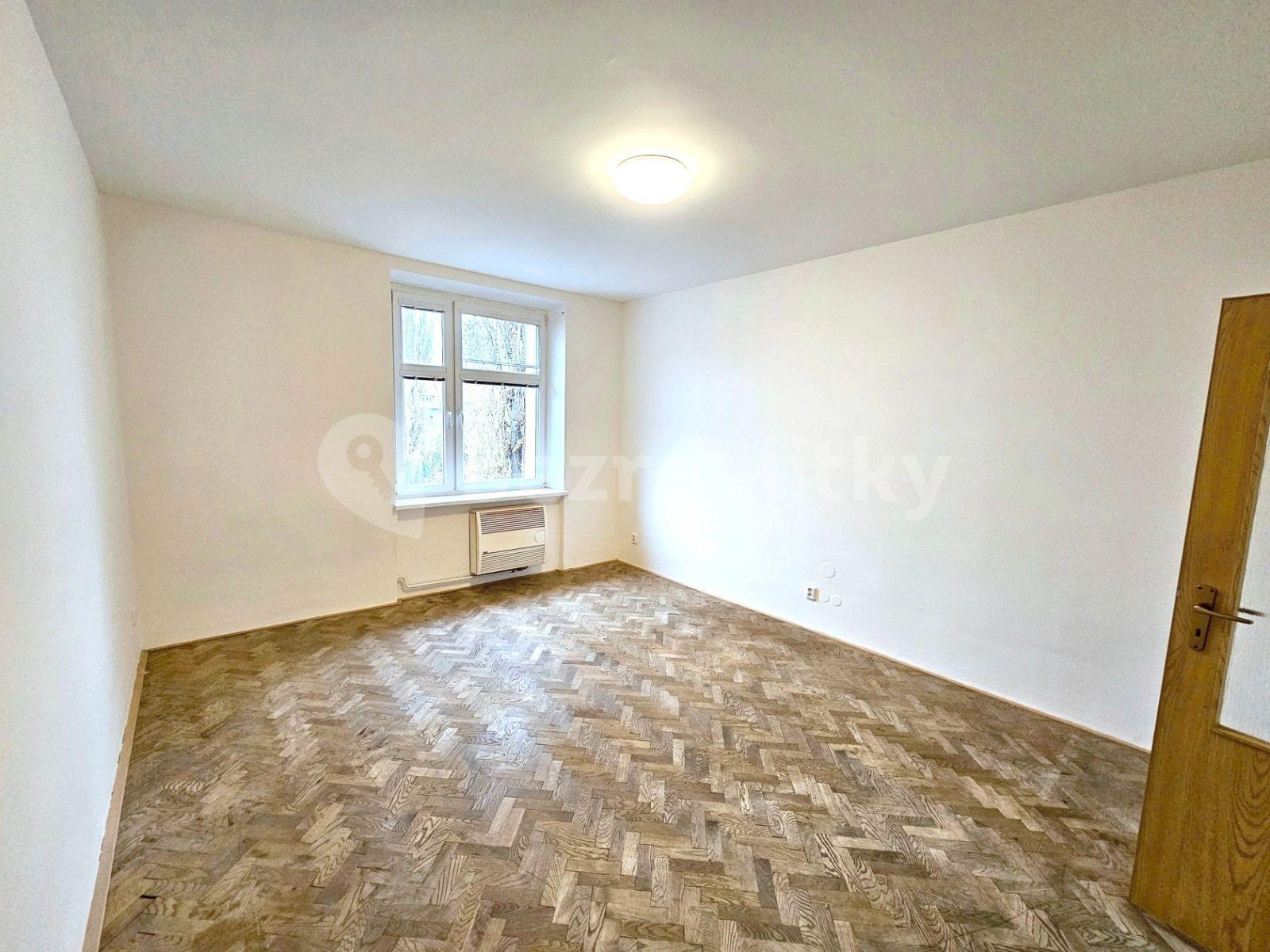 Pronájem bytu 1+1 40 m², Karáskovo náměstí, Brno, Jihomoravský kraj