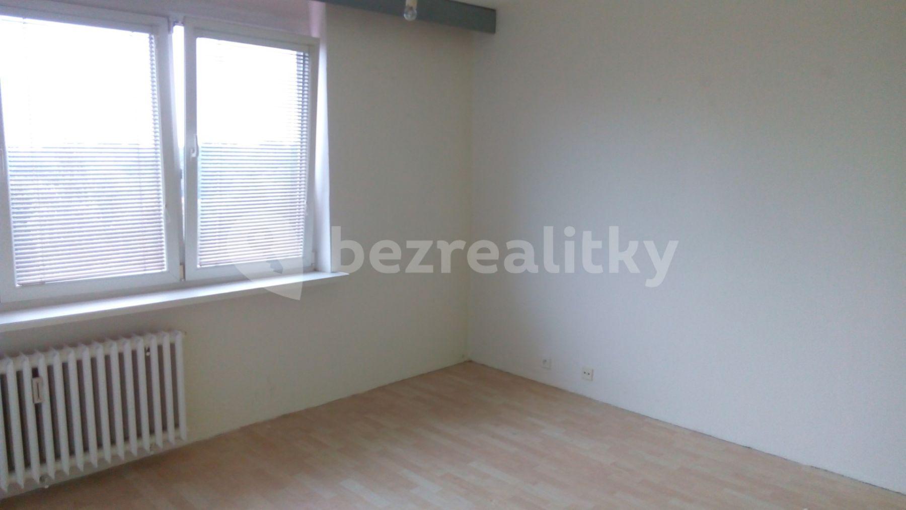 Pronájem bytu 1+1 30 m², 29. dubna, Ostrava, Moravskoslezský kraj