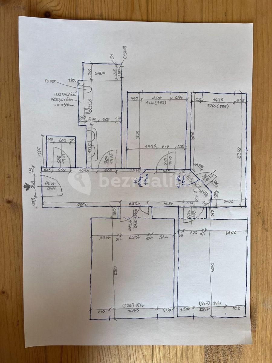 Pronájem bytu 3+1 92 m², Šafaříkova, Praha, Praha