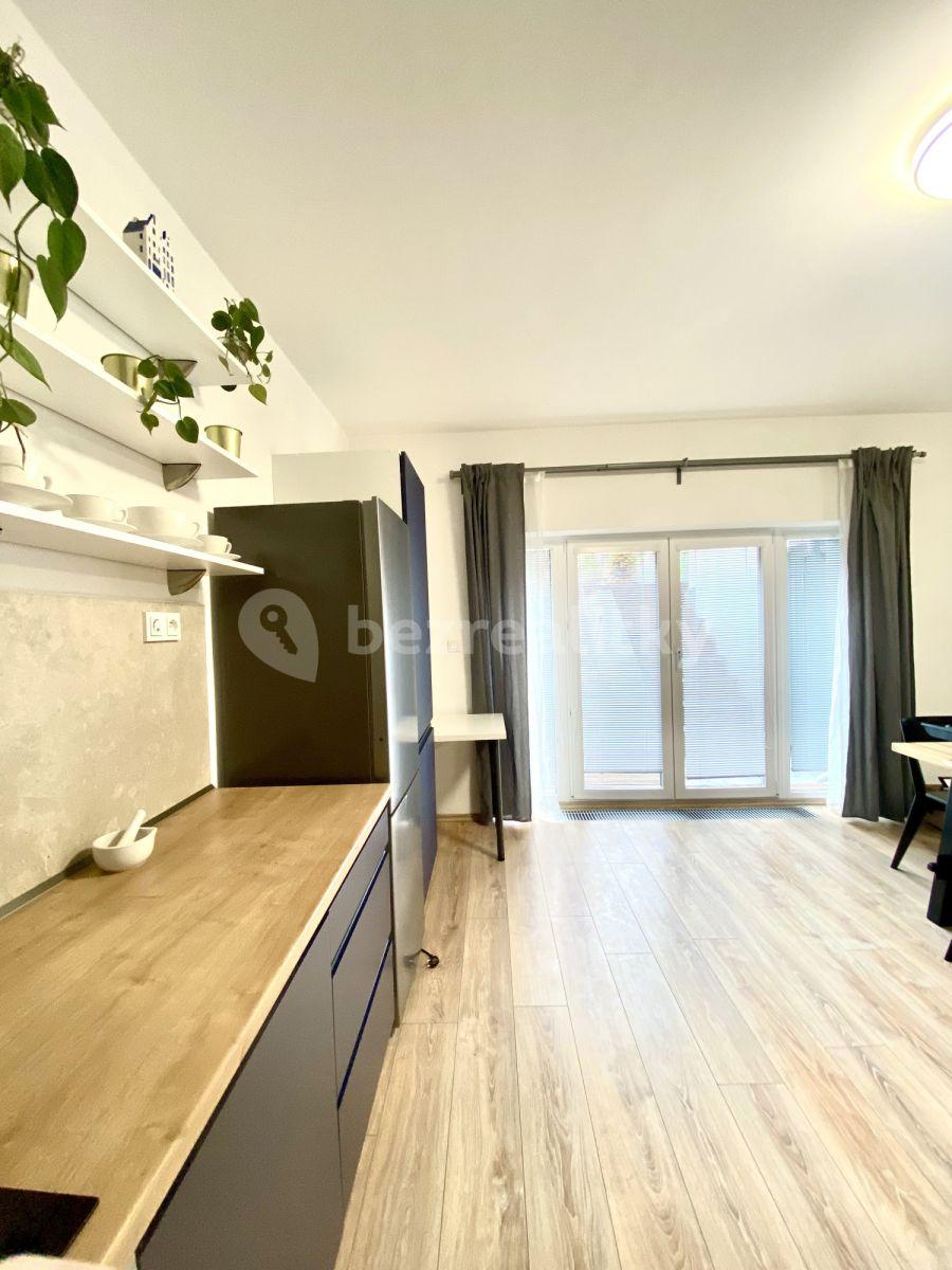 Pronájem bytu 2+1 74 m², Prosecka, Praha, Praha