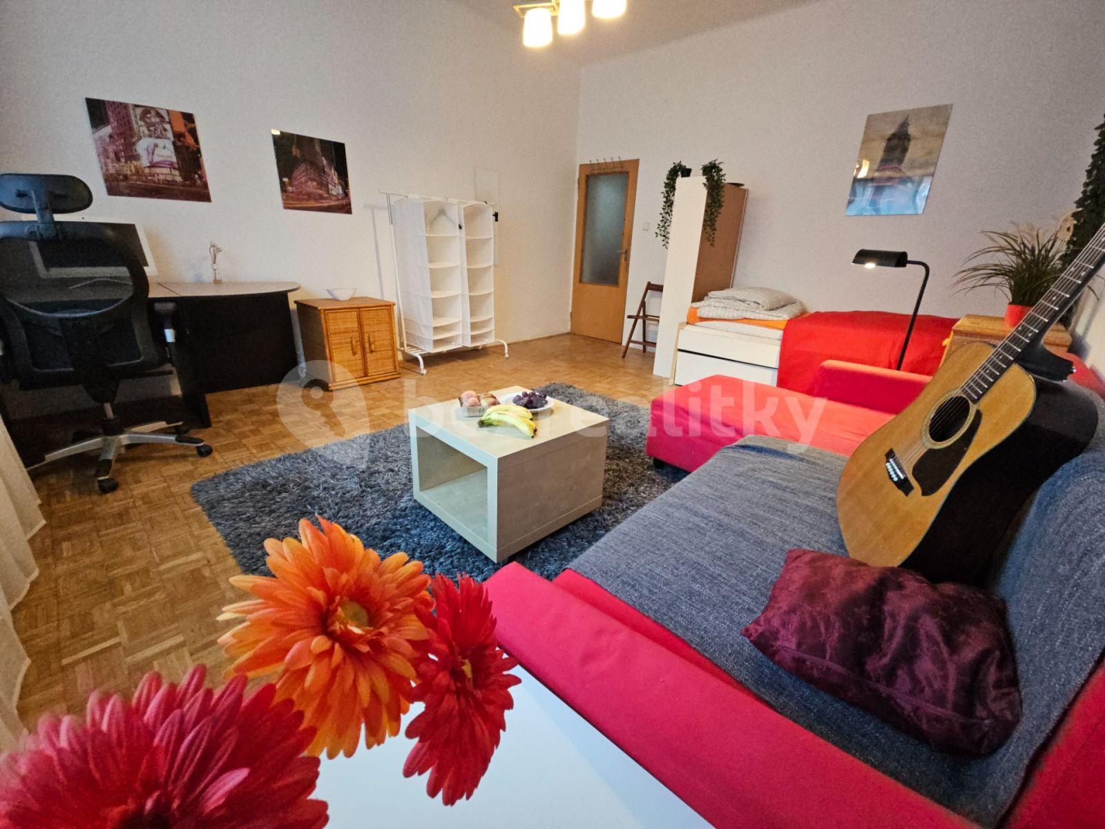 Pronájem domu 130 m², pozemek 165 m², Šoustalova, Brno, Jihomoravský kraj