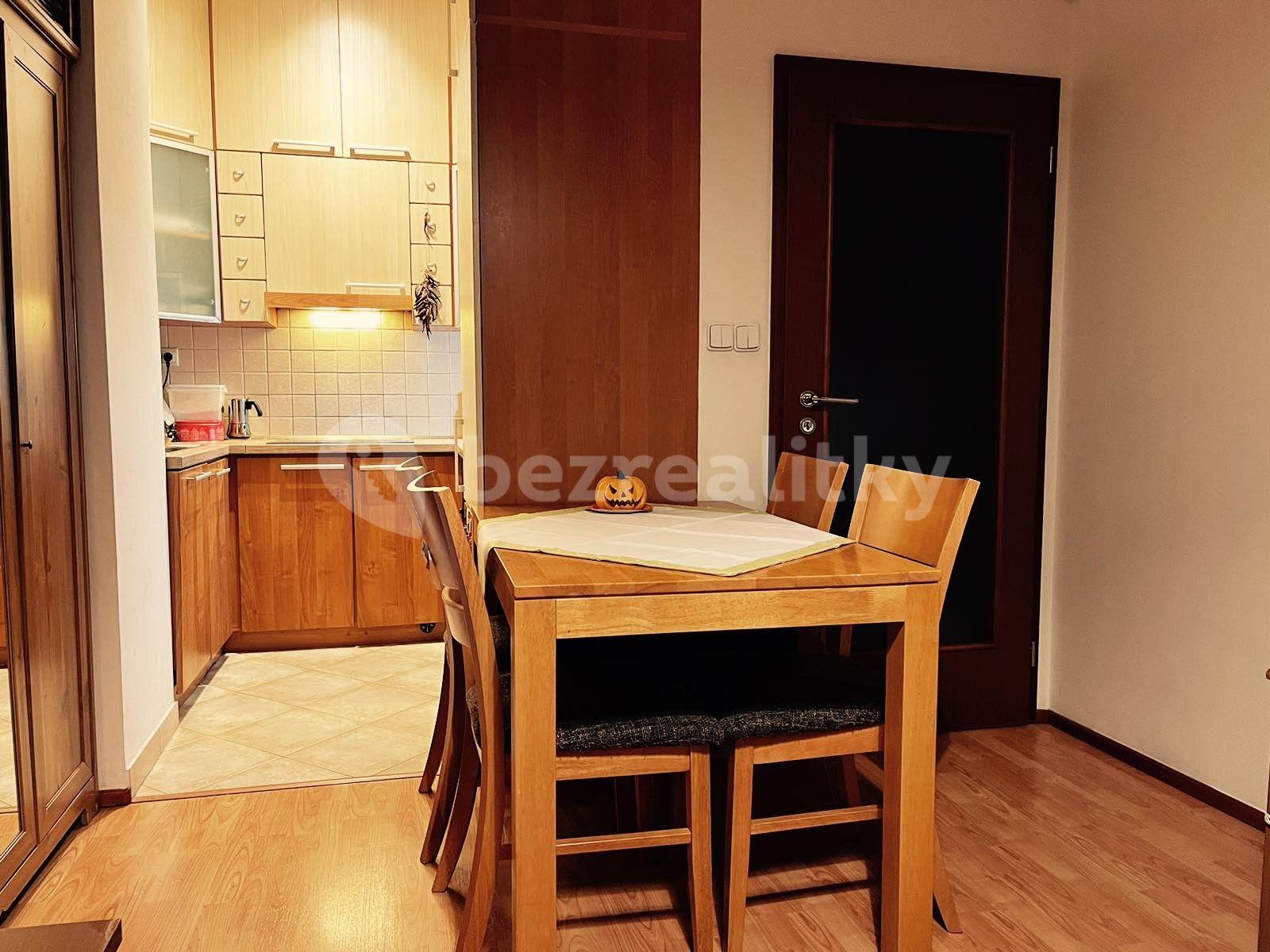 Pronájem bytu 2+kk 41 m², Plzeňská, Praha, Praha